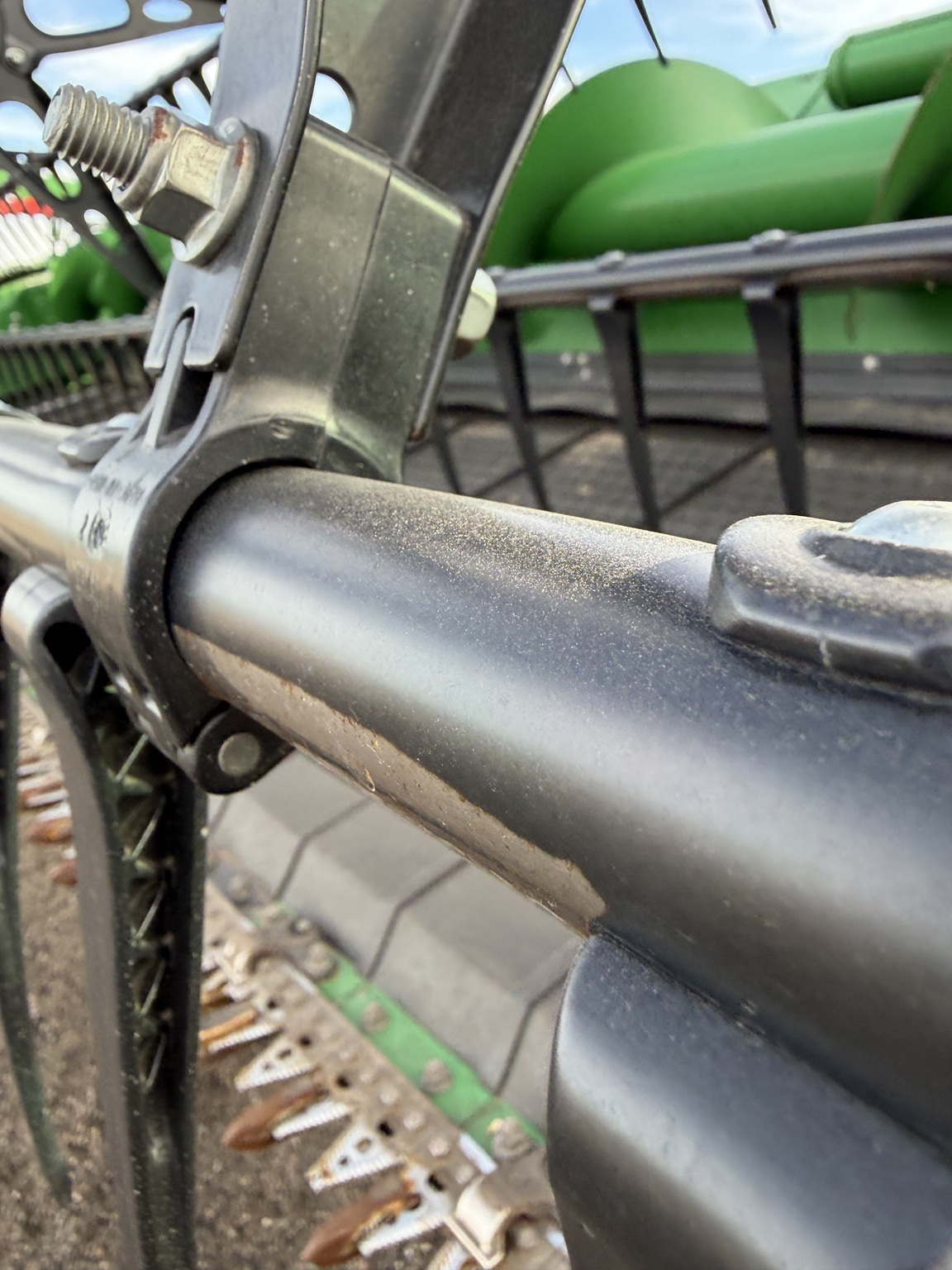 2024 John Deere HD40F Platform