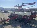 2012 White 8222 Planter