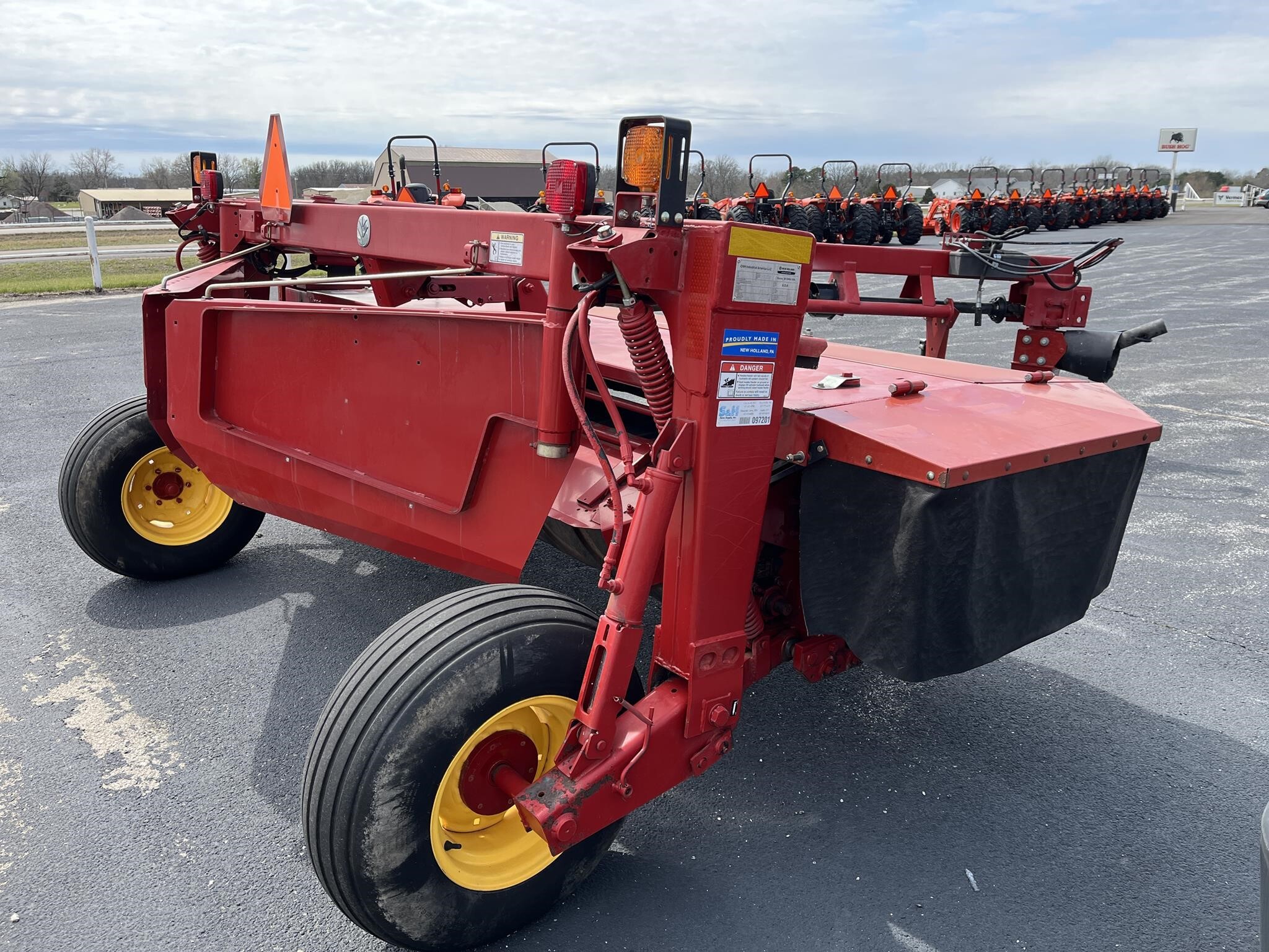 2015 New Holland H7230 Mower Conditioner