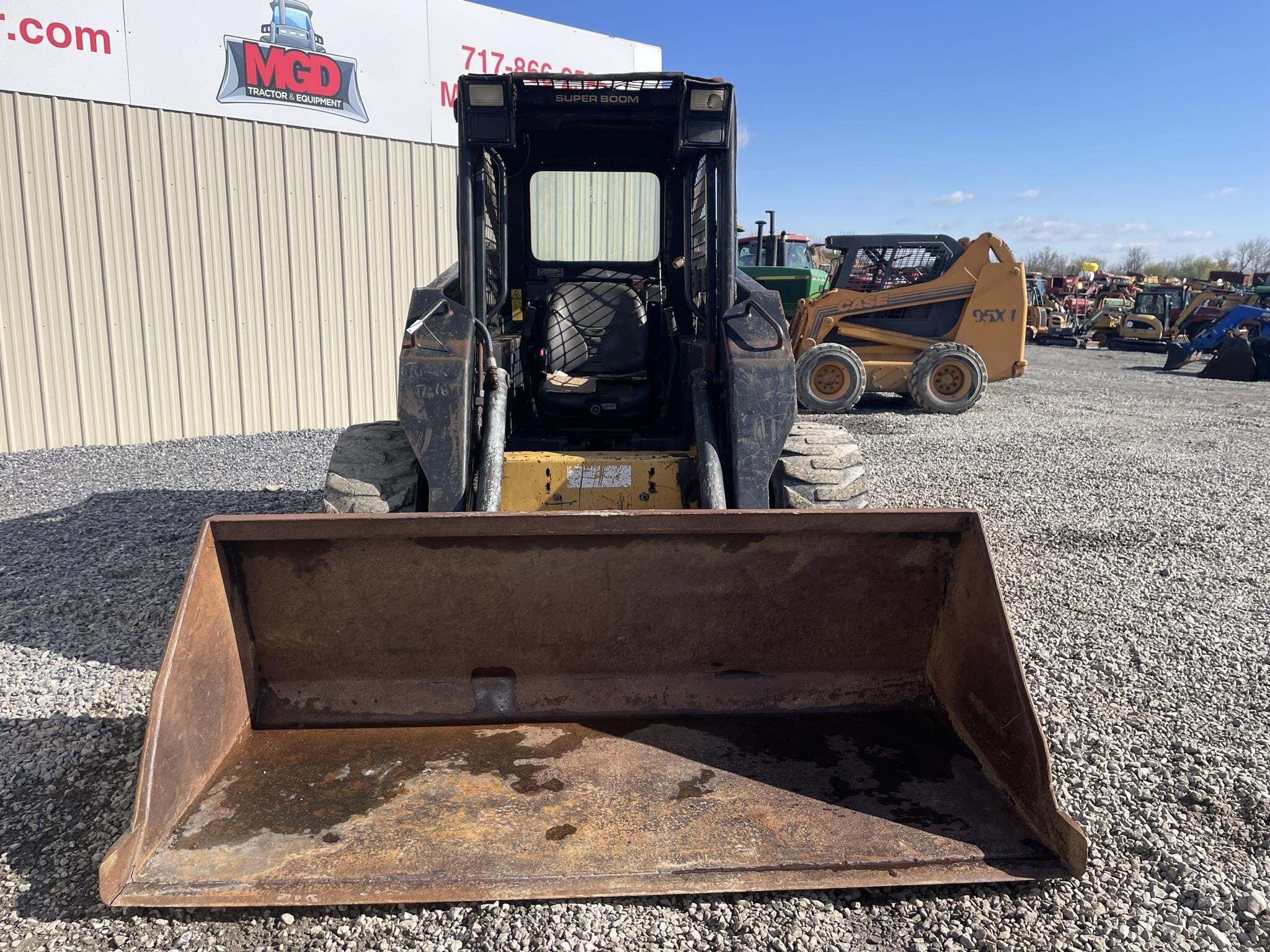 1999 New Holland L865 Miscellaneous