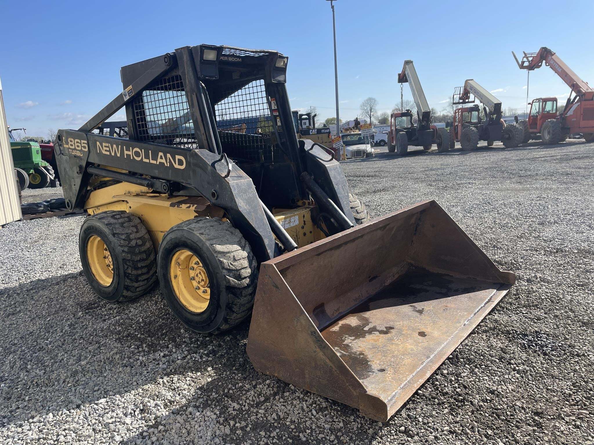 1999 New Holland L865 Miscellaneous