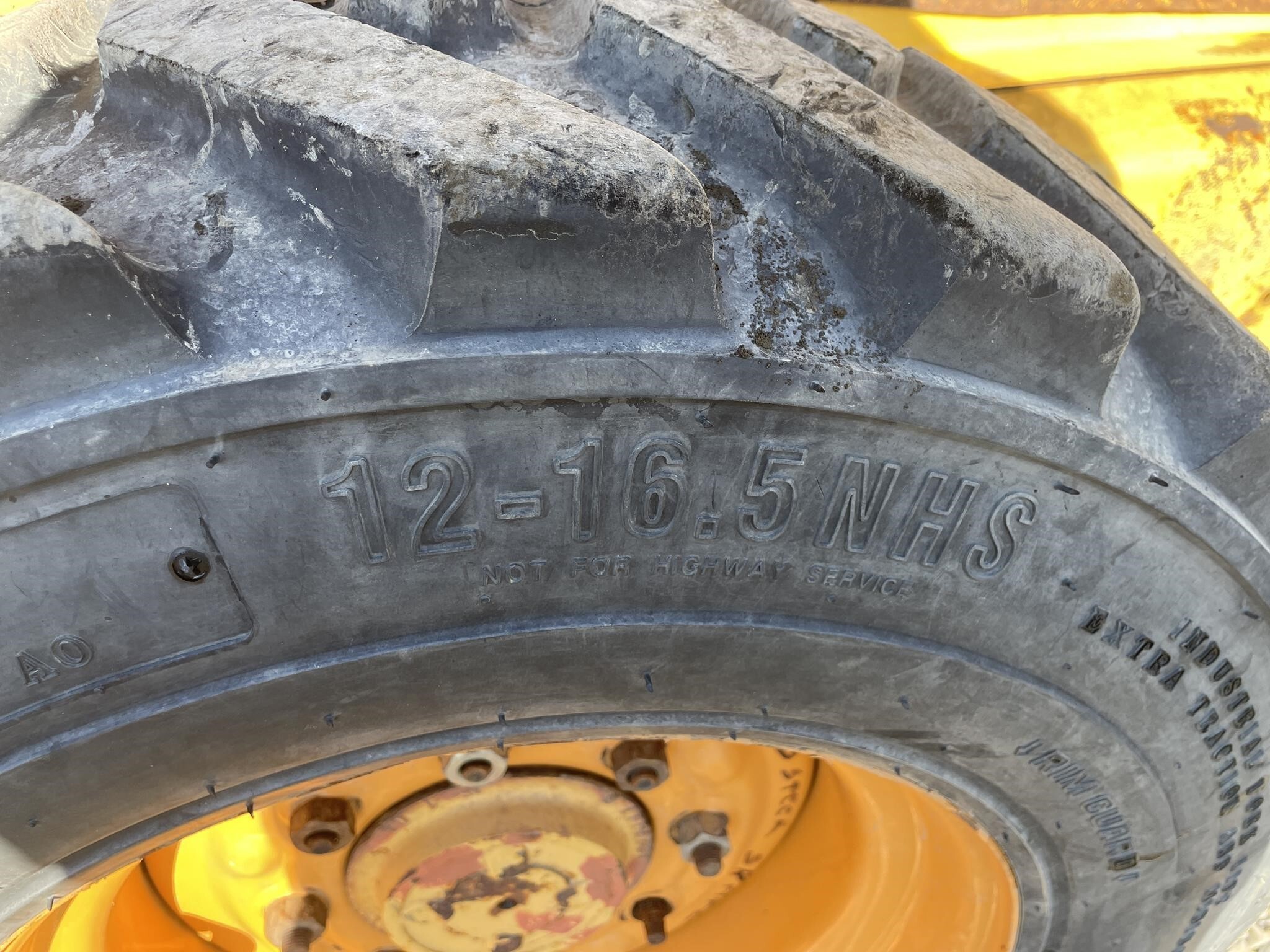 1999 New Holland L865 Miscellaneous