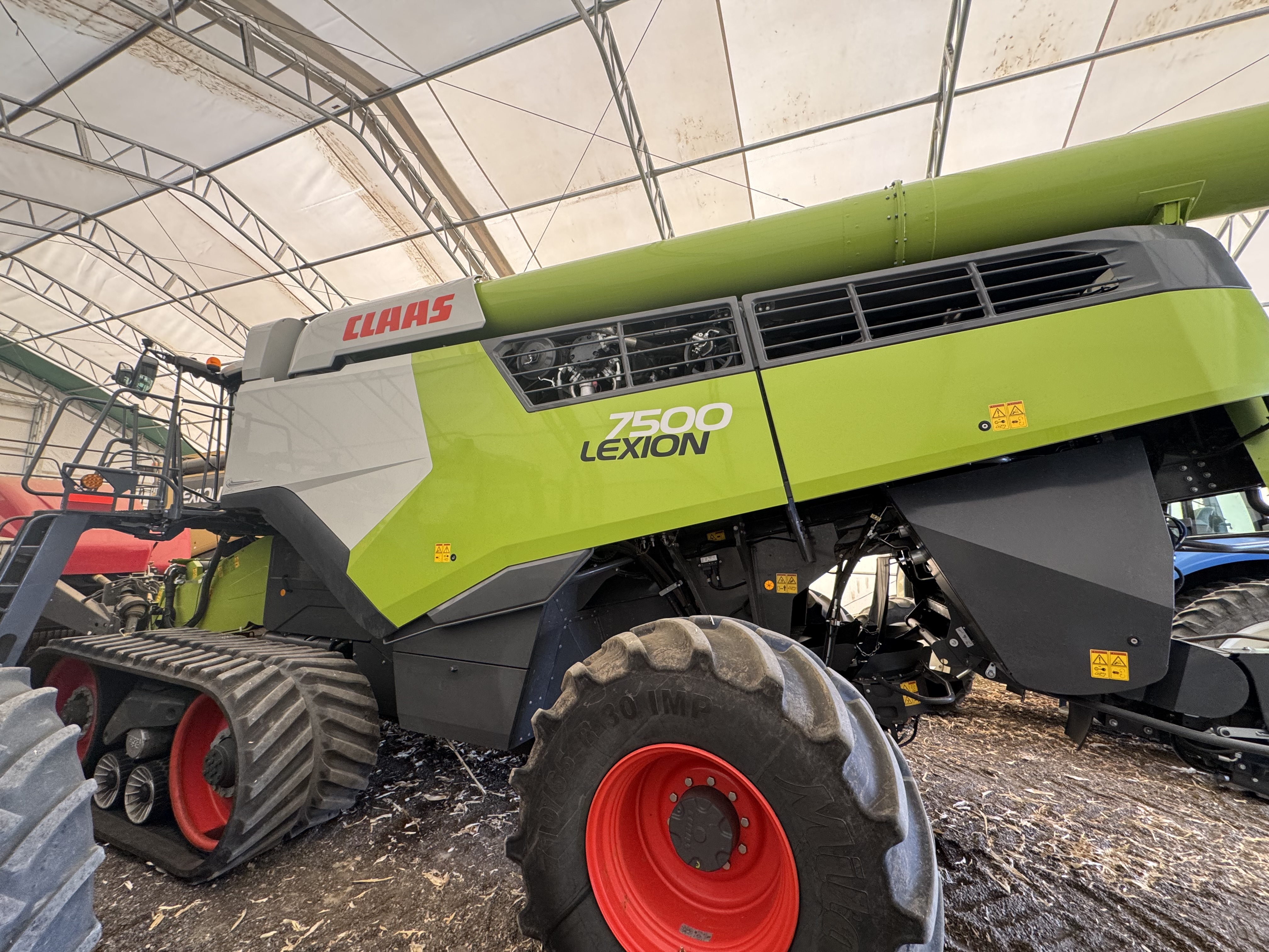2022 Claas LEXION 7500TT Combine