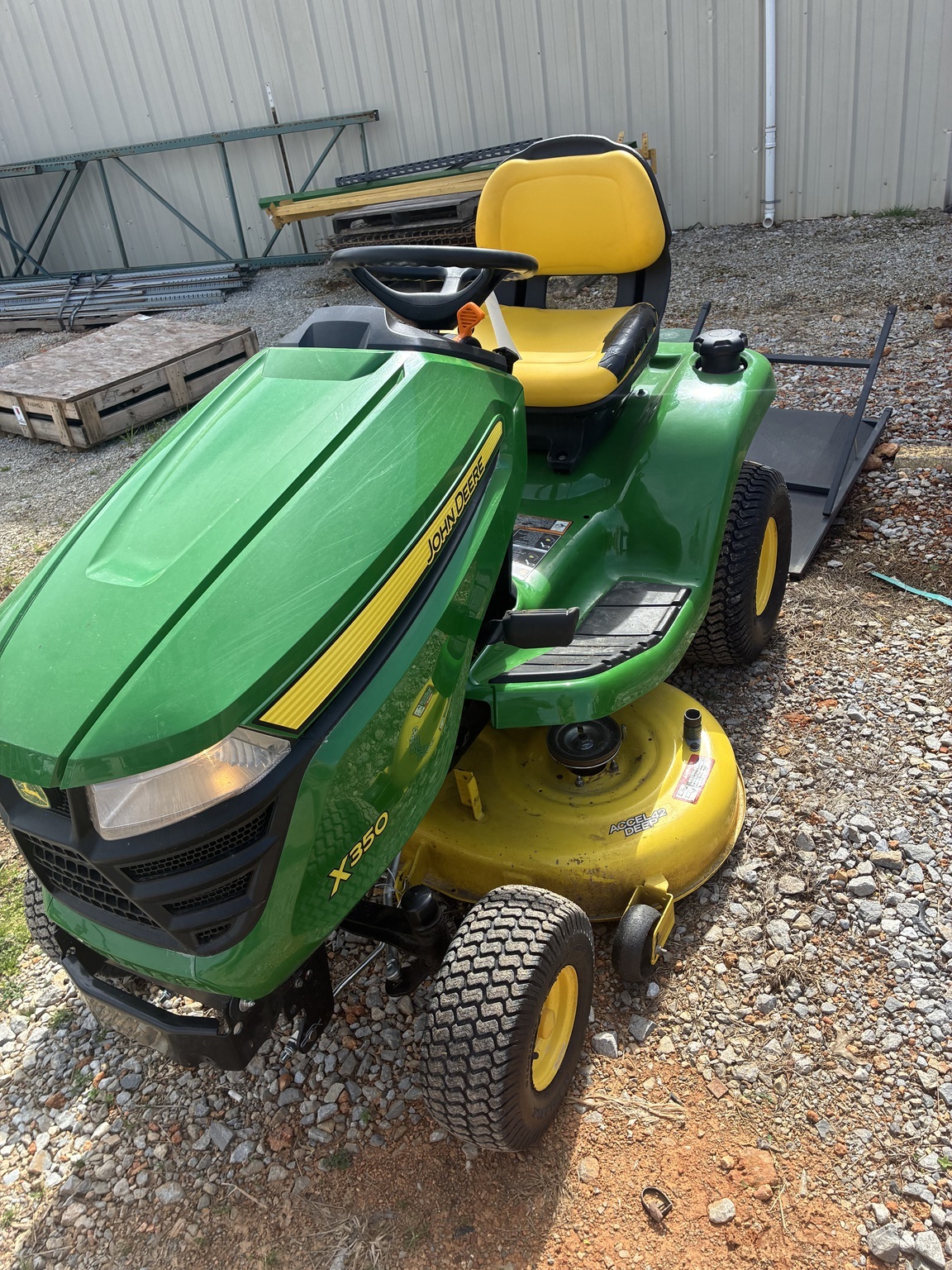 2016 John Deere X350 Lawn Mower