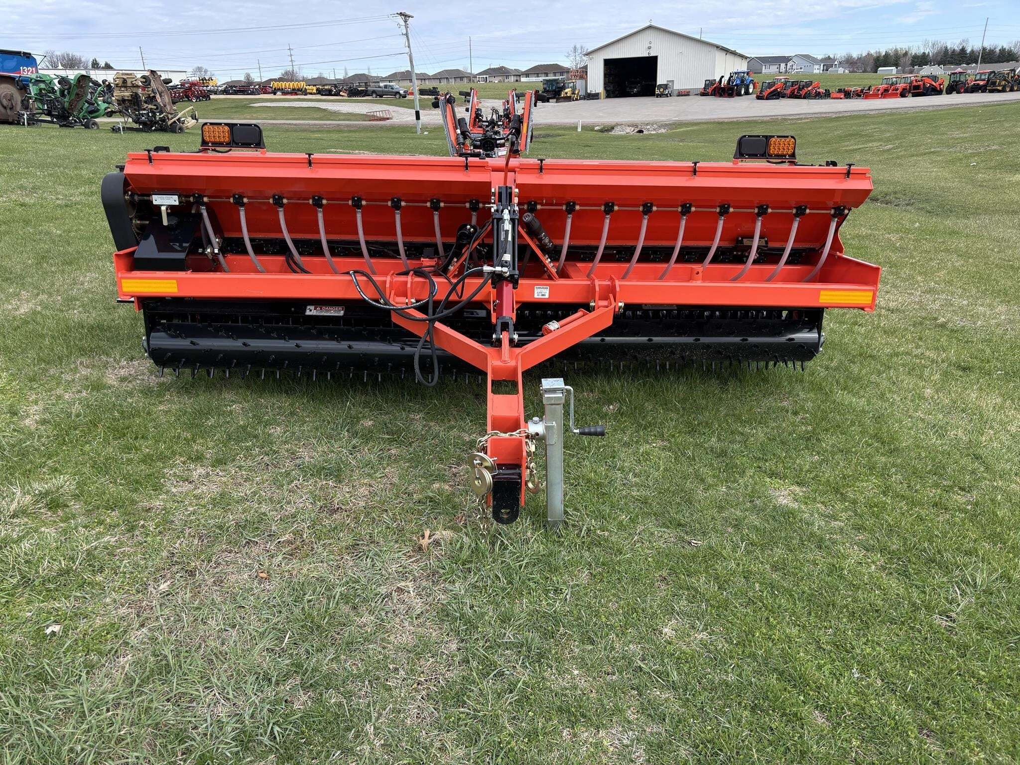  Land Pride MPS2611 Drill