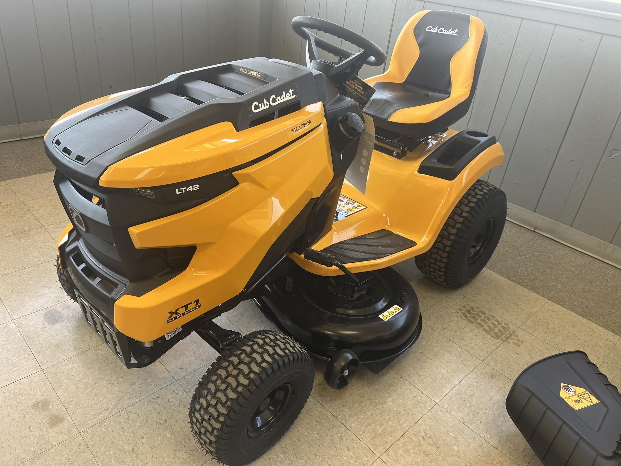 2026 Cub Cadet XT1 LT42 Lawn Mower