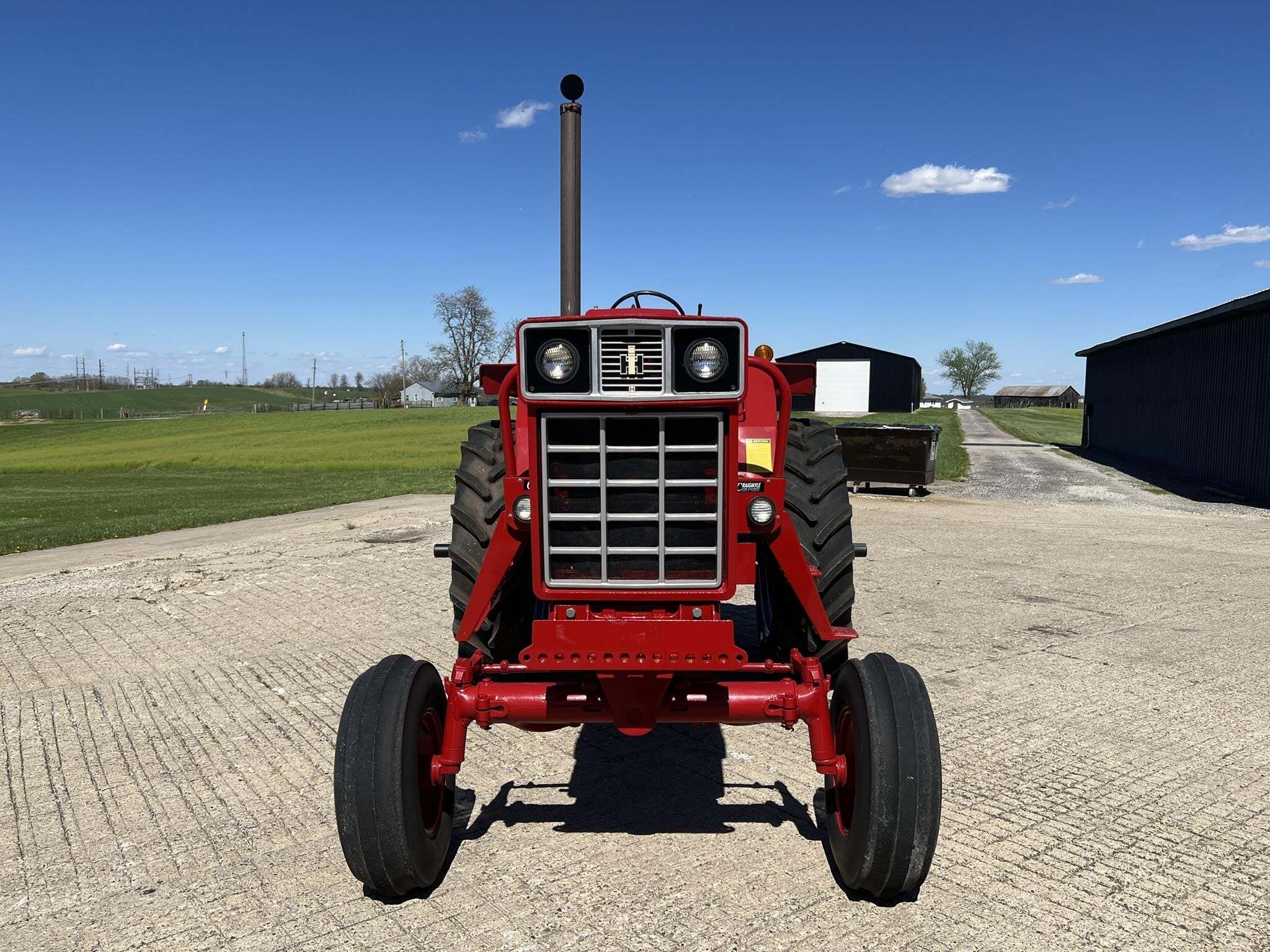 1981 International 786 Tractor