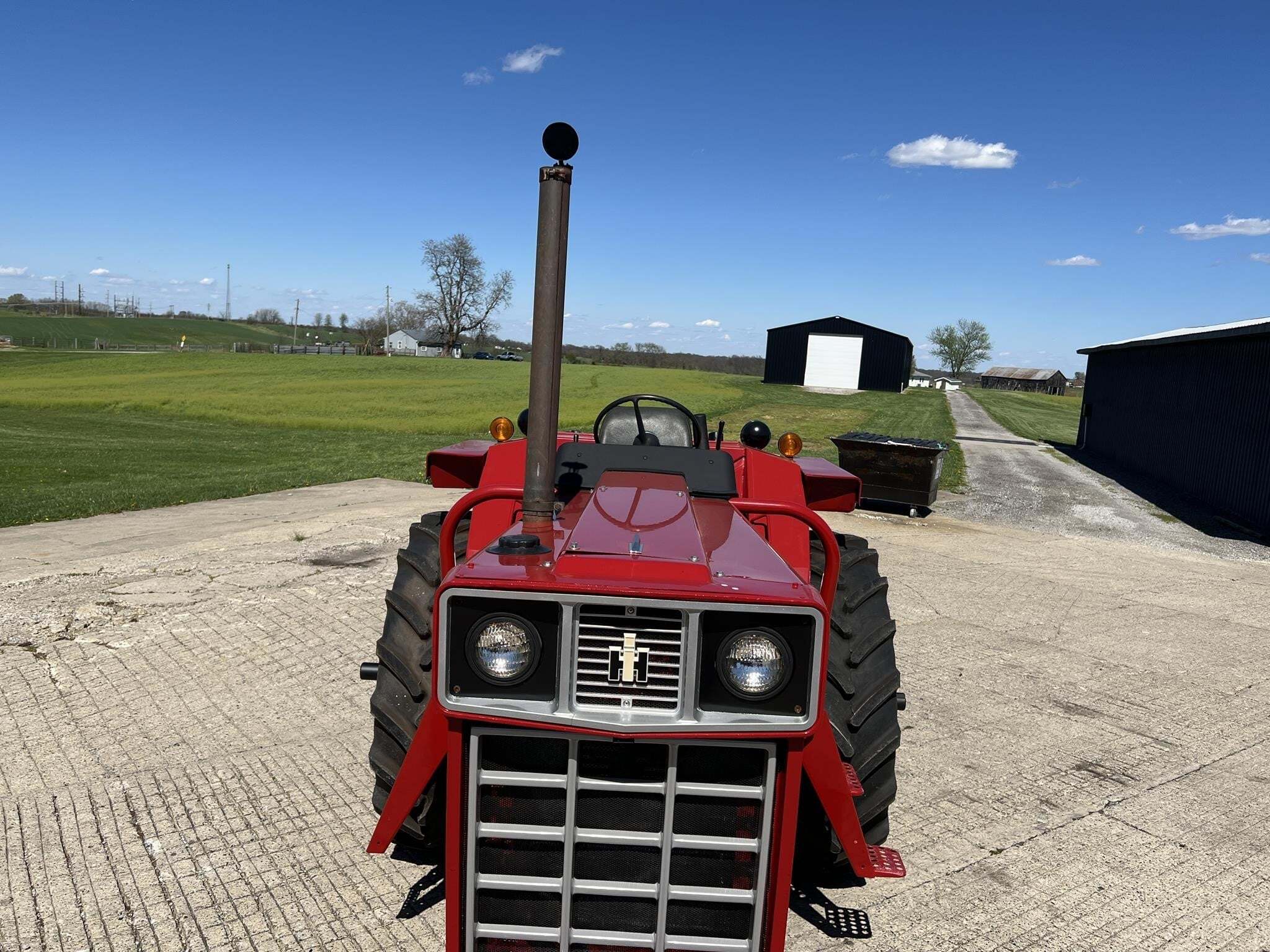 1981 International 786 Tractor