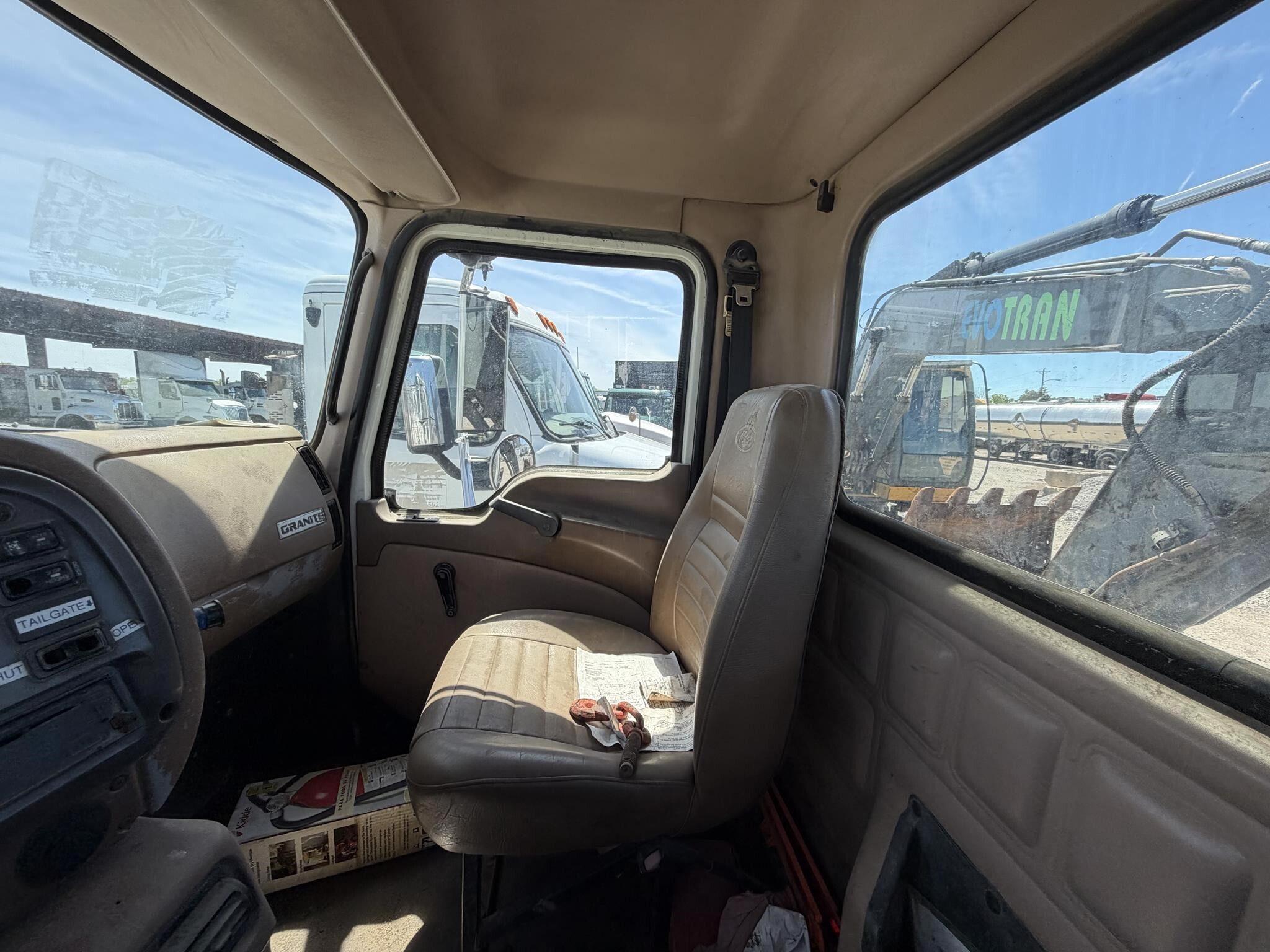 2007 Mack Granite CV713 Dump Trucks/Trailer