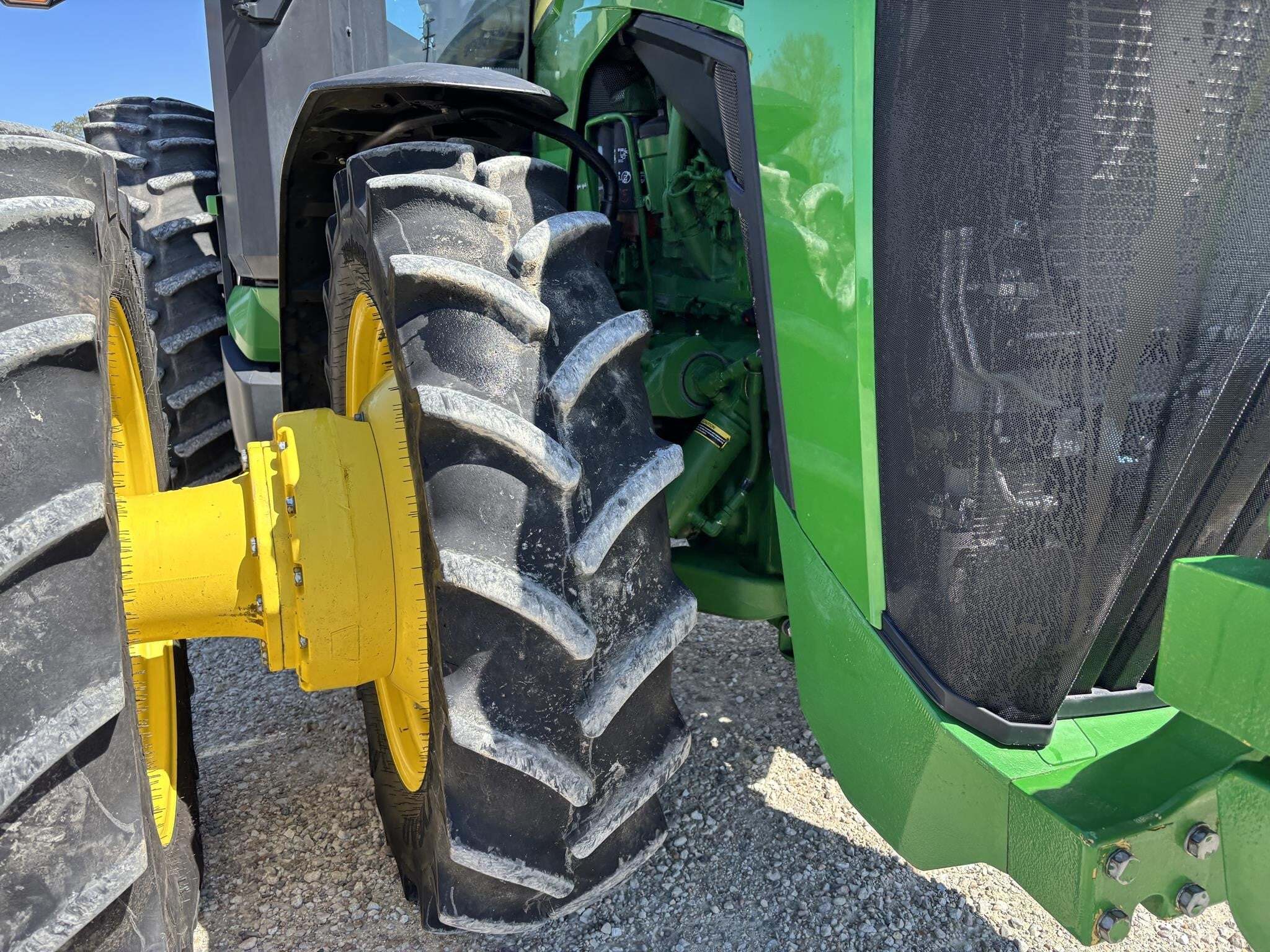 2020 John Deere 8R 410 Tractor
