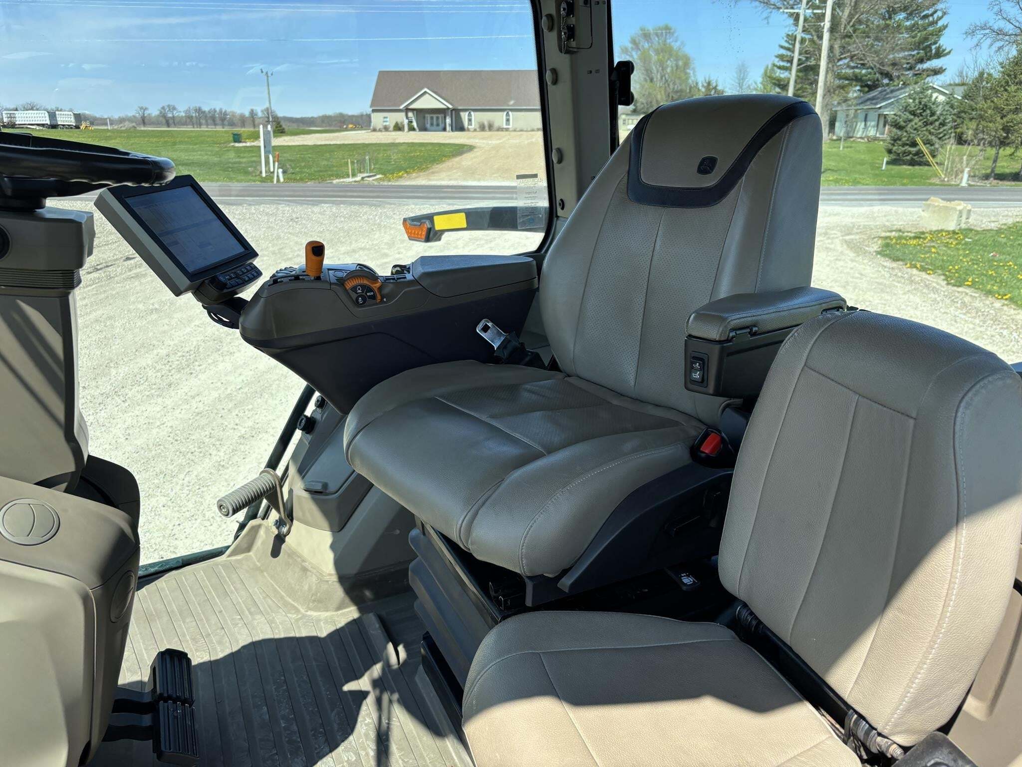 2020 John Deere 8R 410 Tractor