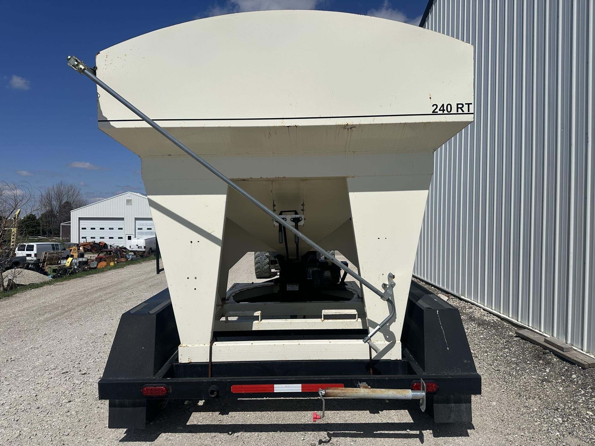  Friesen 240RT Seed Tender