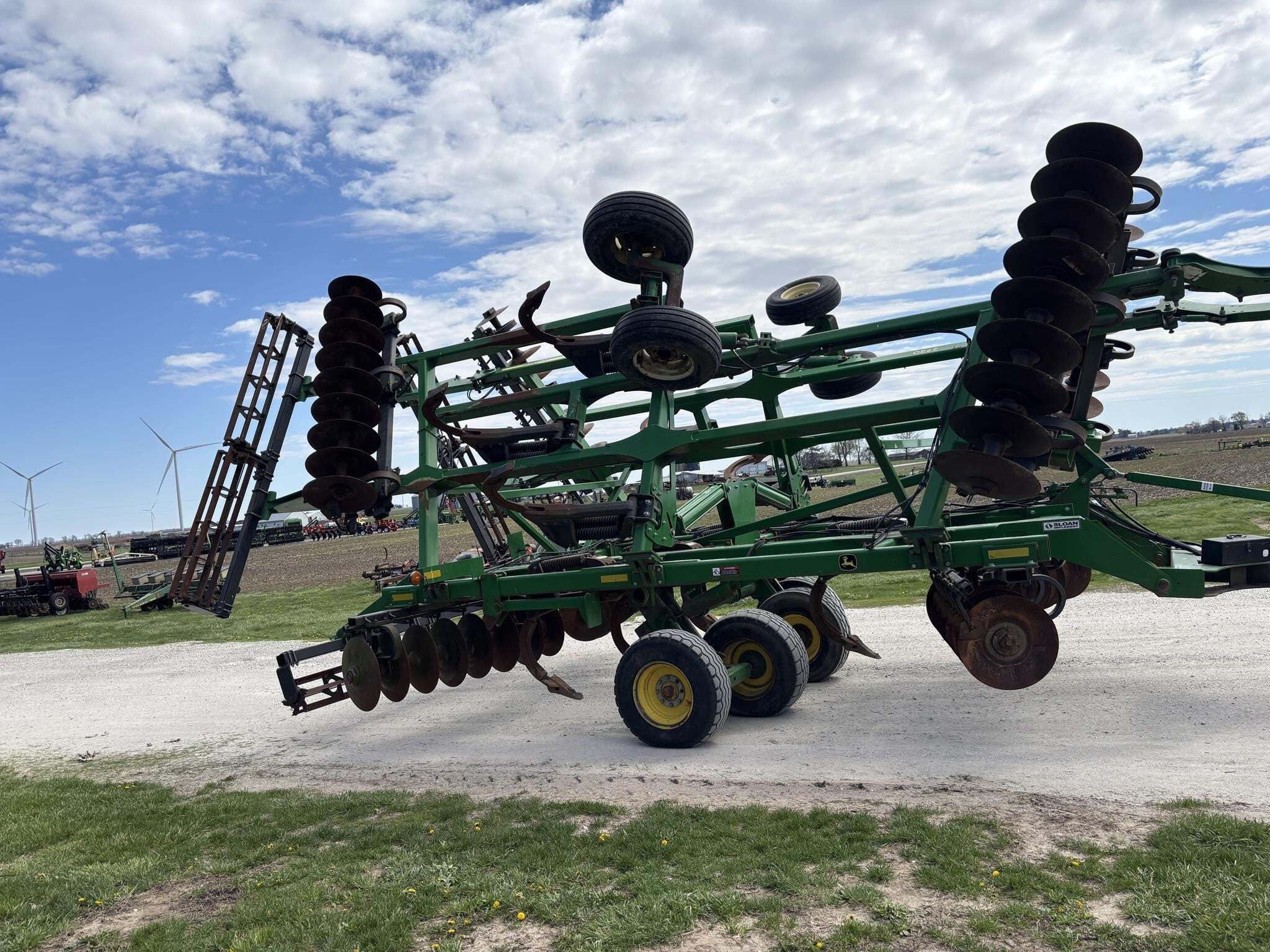 2015 John Deere 2720 Disk Chisel