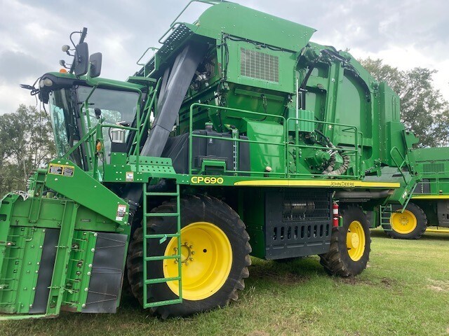 2017 John Deere CP690 Cotton Equipment