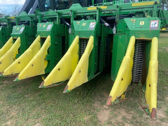 2017 John Deere CP690 Cotton Equipment