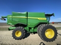 2025 John Deere S7 800 Combine