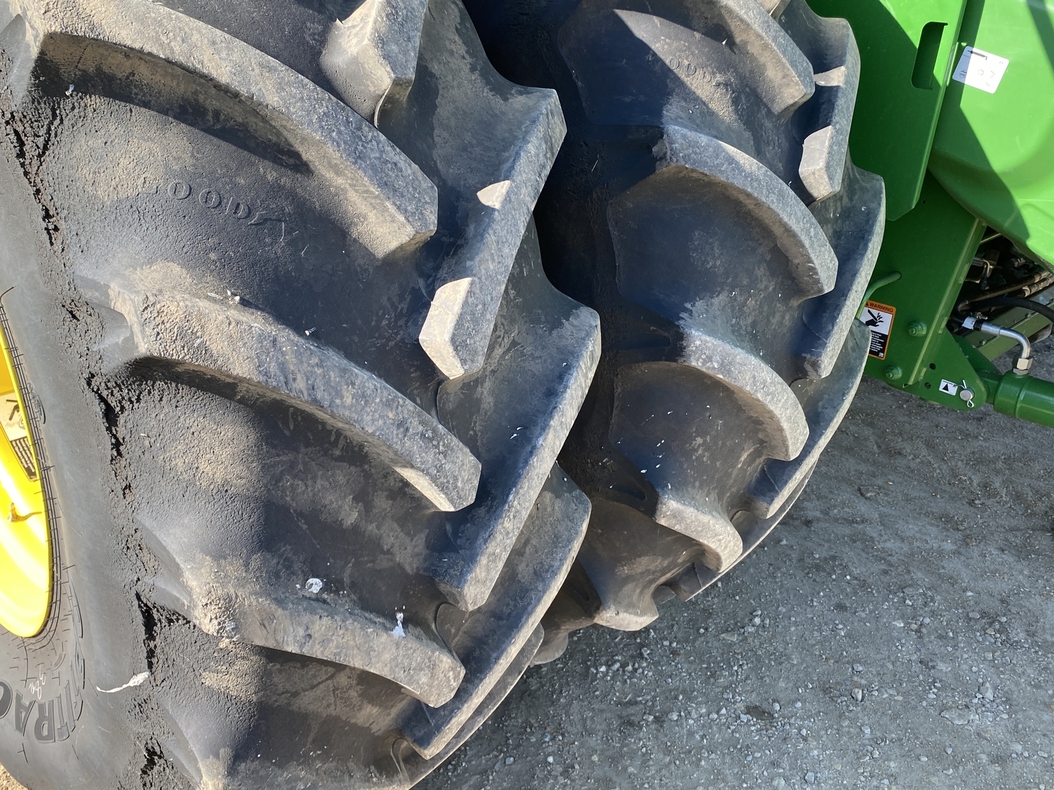 2025 John Deere S7 800 Combine