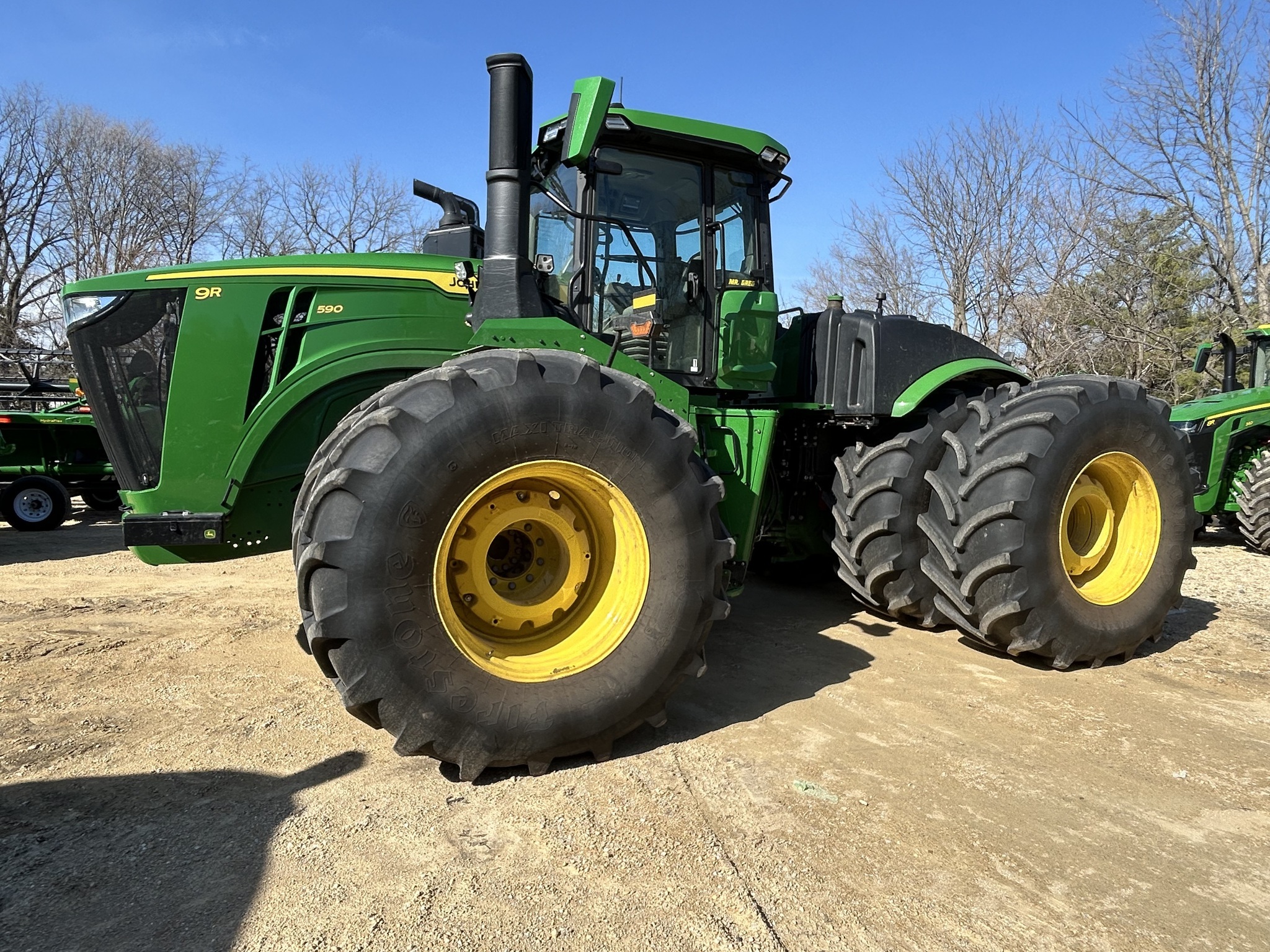 2025 John Deere 9R 590 Tractor
