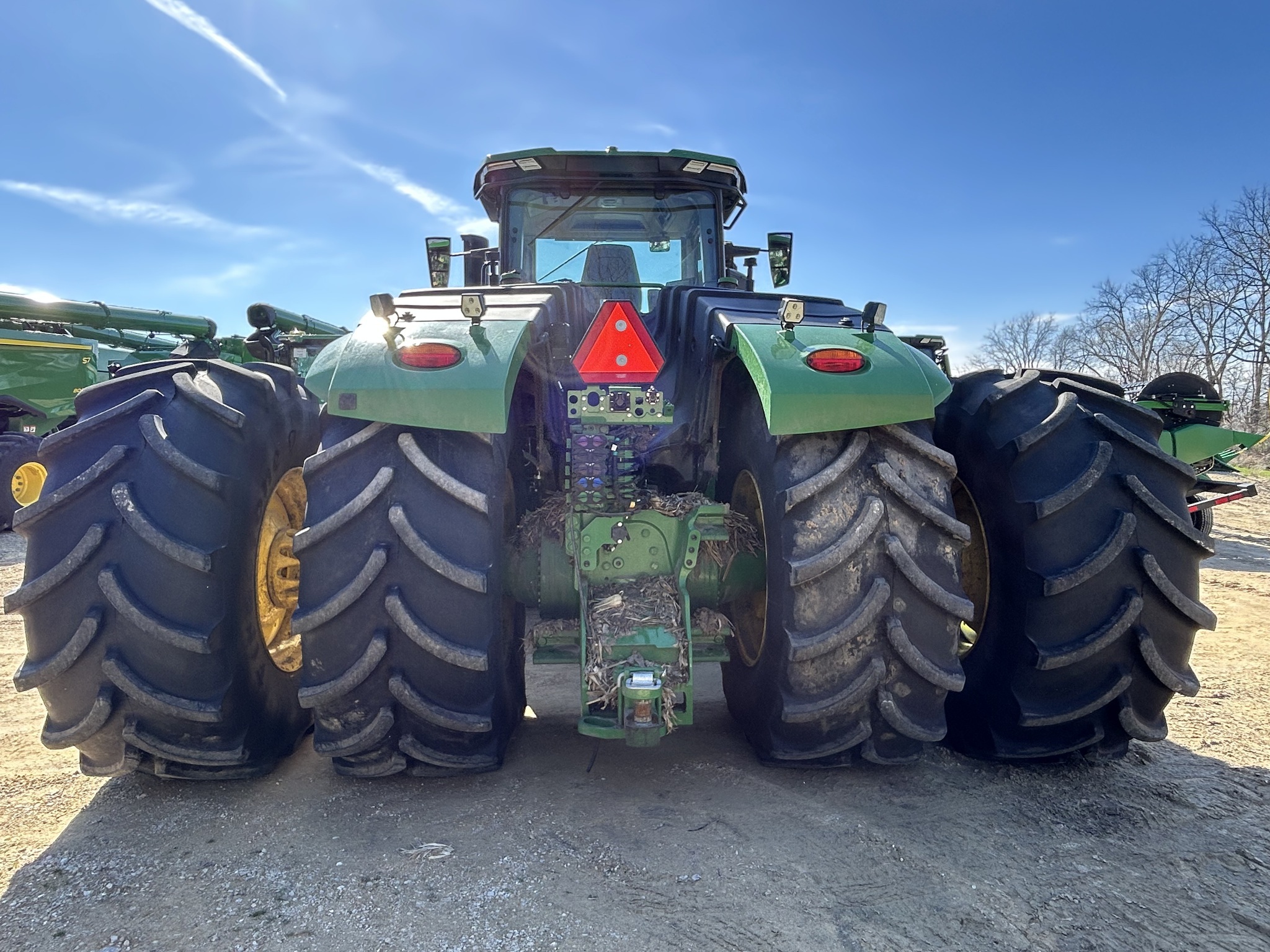 2025 John Deere 9R 590 Tractor