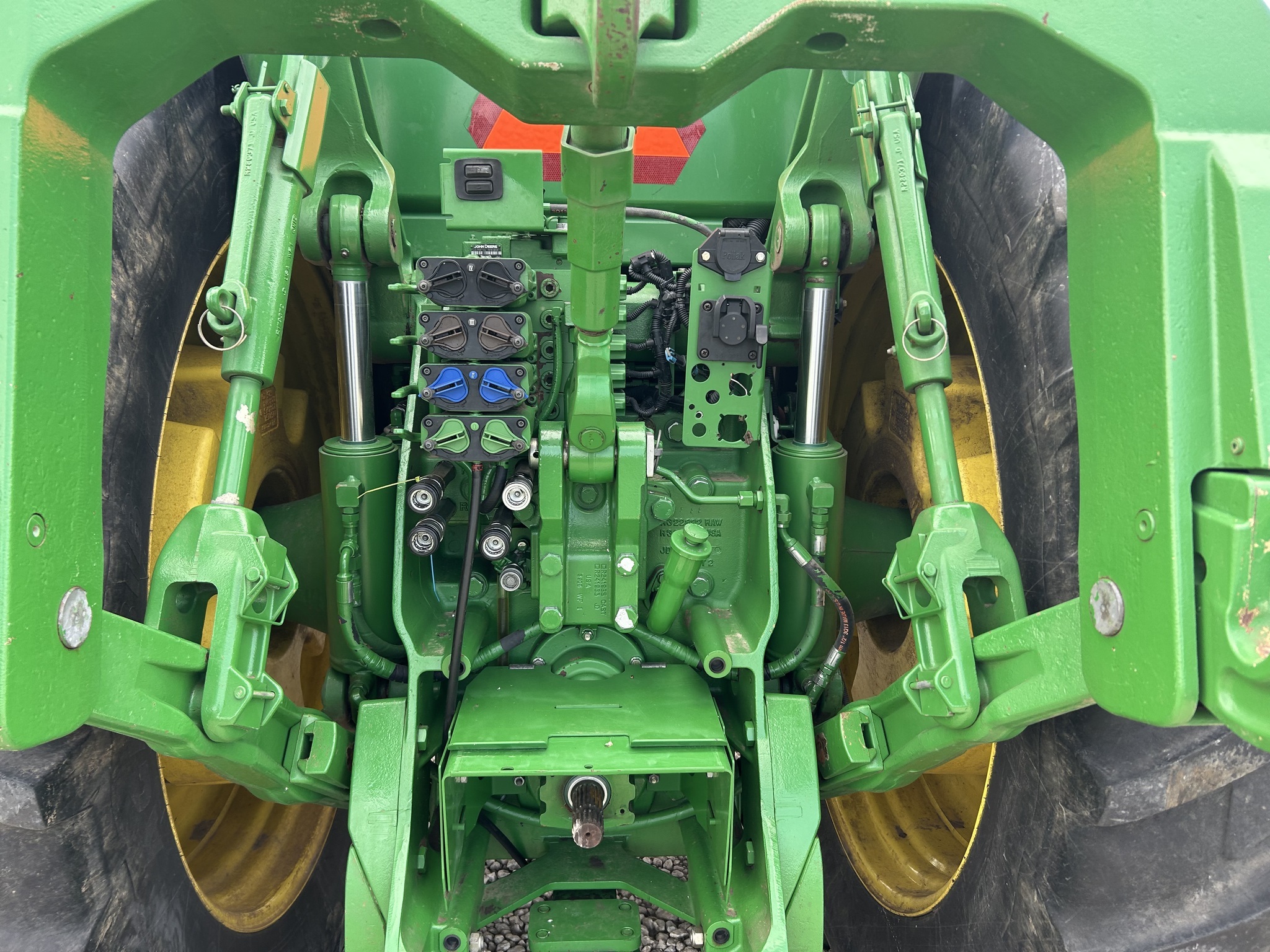 2013 John Deere 8360R Tractor
