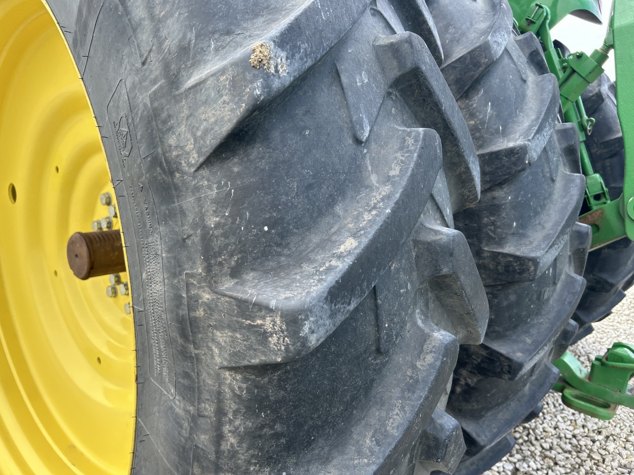 2013 John Deere 8360R Tractor