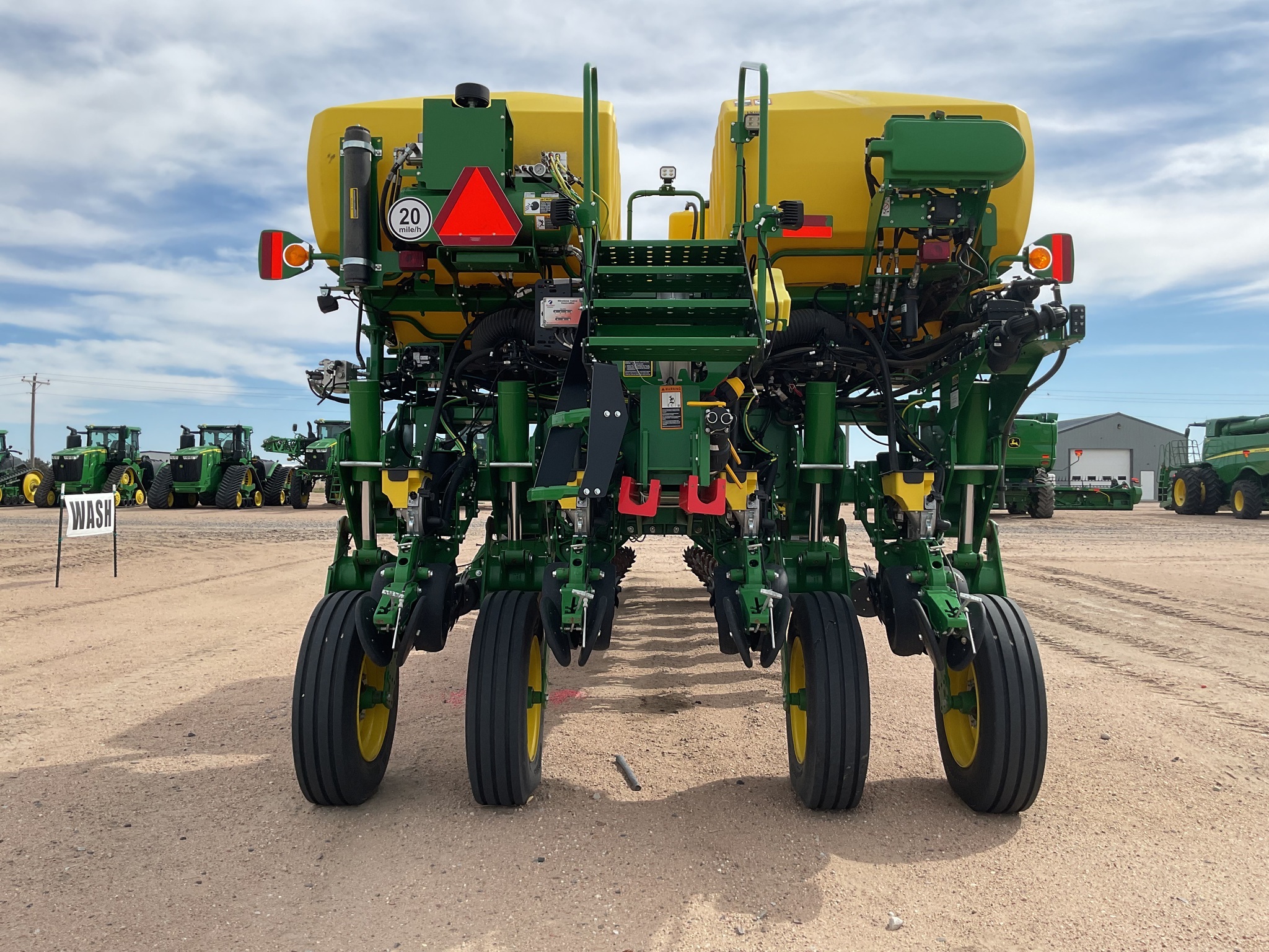 2025 John Deere 1775NT Planter