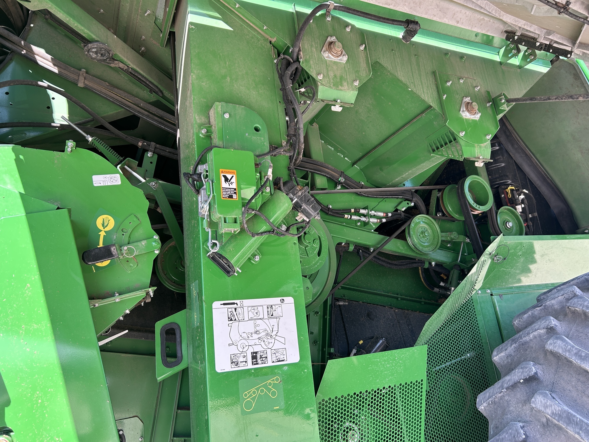 2024 John Deere S780 Combine