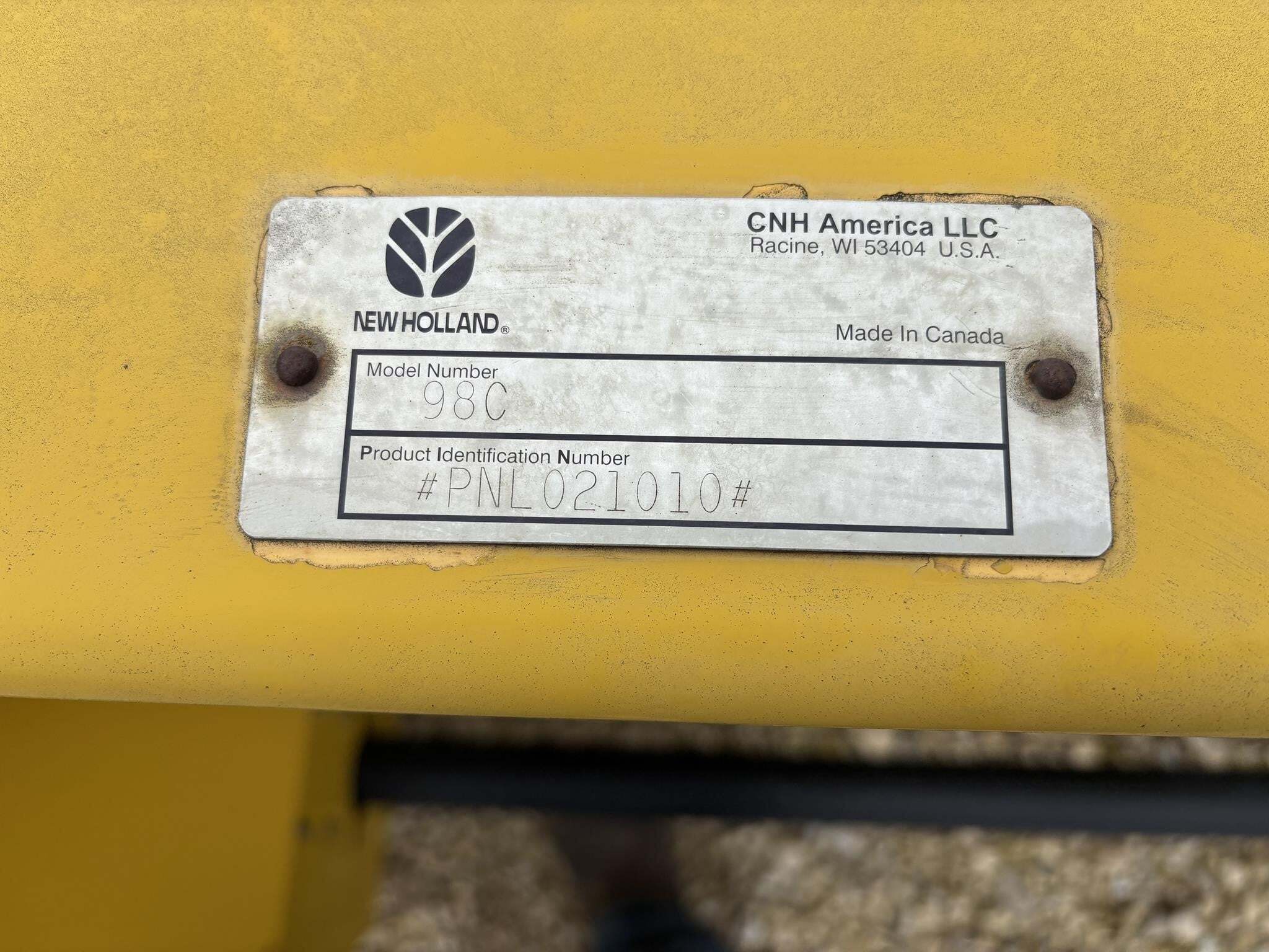 2007 New Holland 98C Corn Head