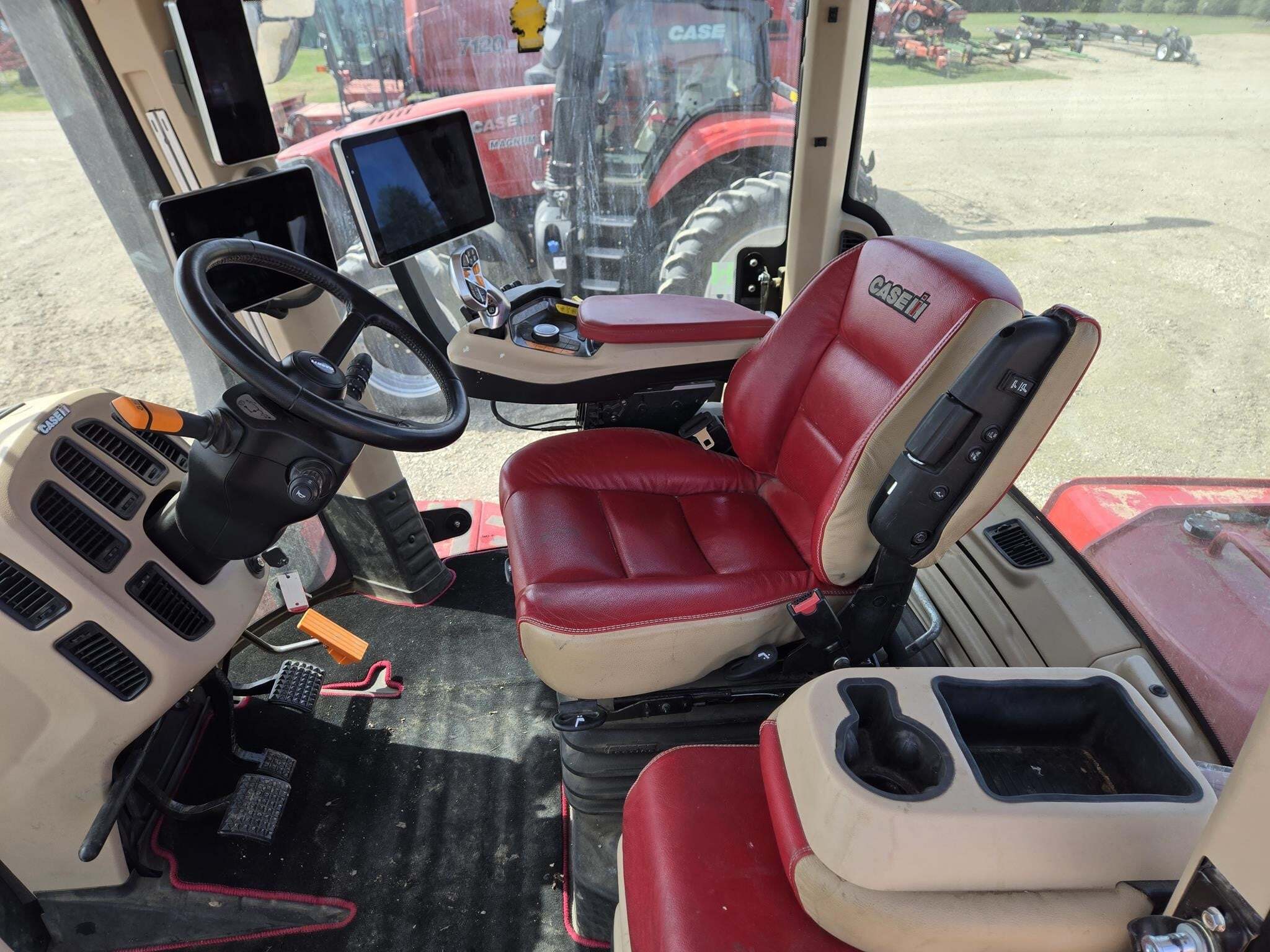 2024 Case IH STEIGER 555 AFS CONNECT QUADTRAC Tractor