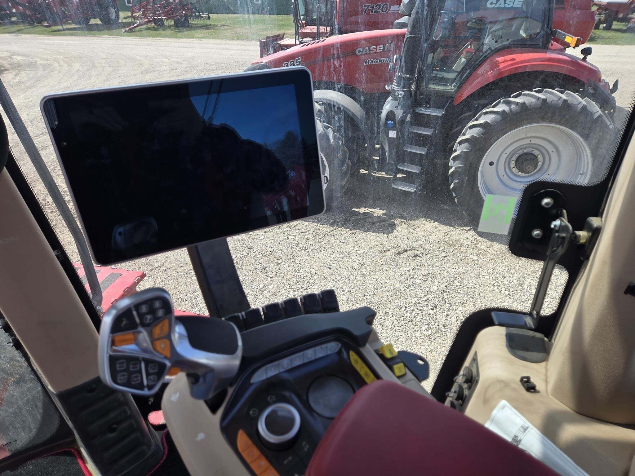 2024 Case IH STEIGER 555 AFS CONNECT QUADTRAC Tractor
