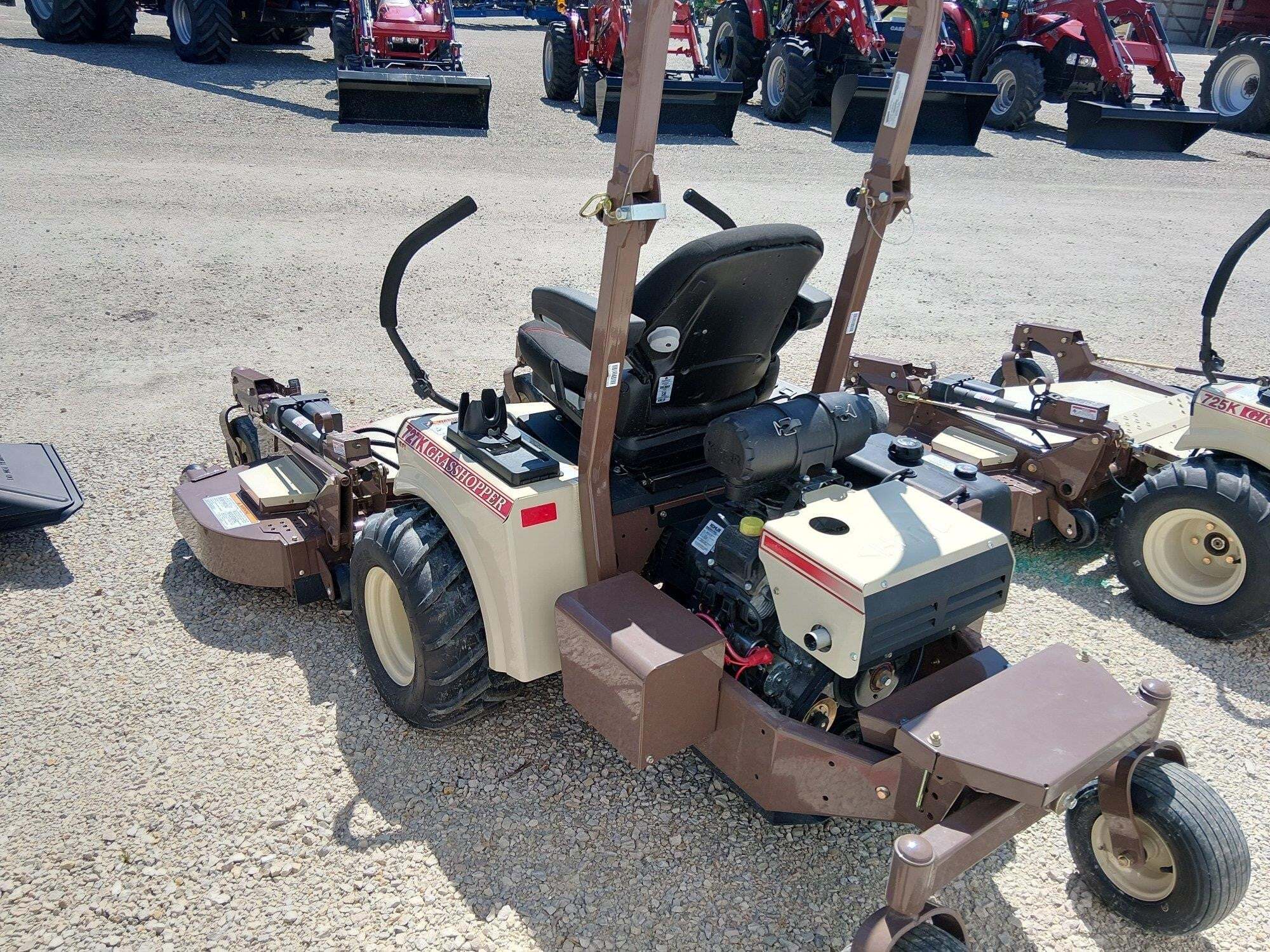 2026 Grasshopper 727T6 Lawn Mower