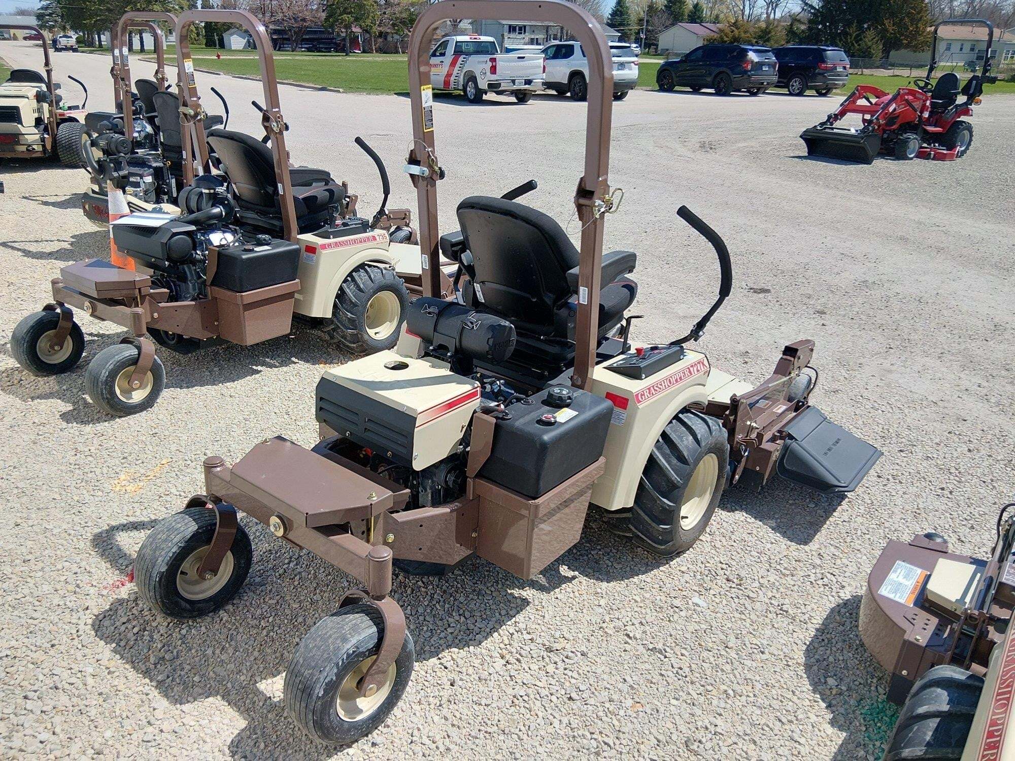 2026 Grasshopper 727T6 Lawn Mower