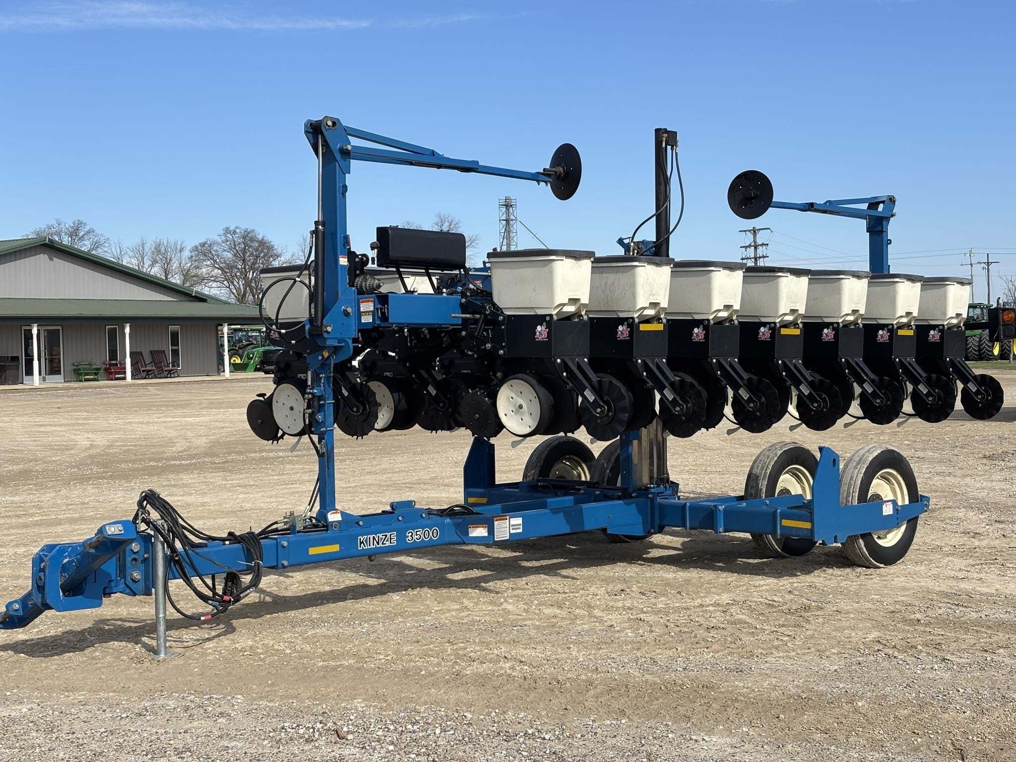 2004 Kinze 3500 Planter