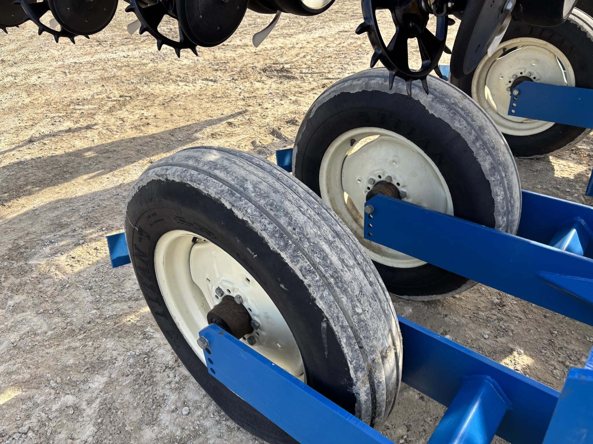 2004 Kinze 3500 Planter