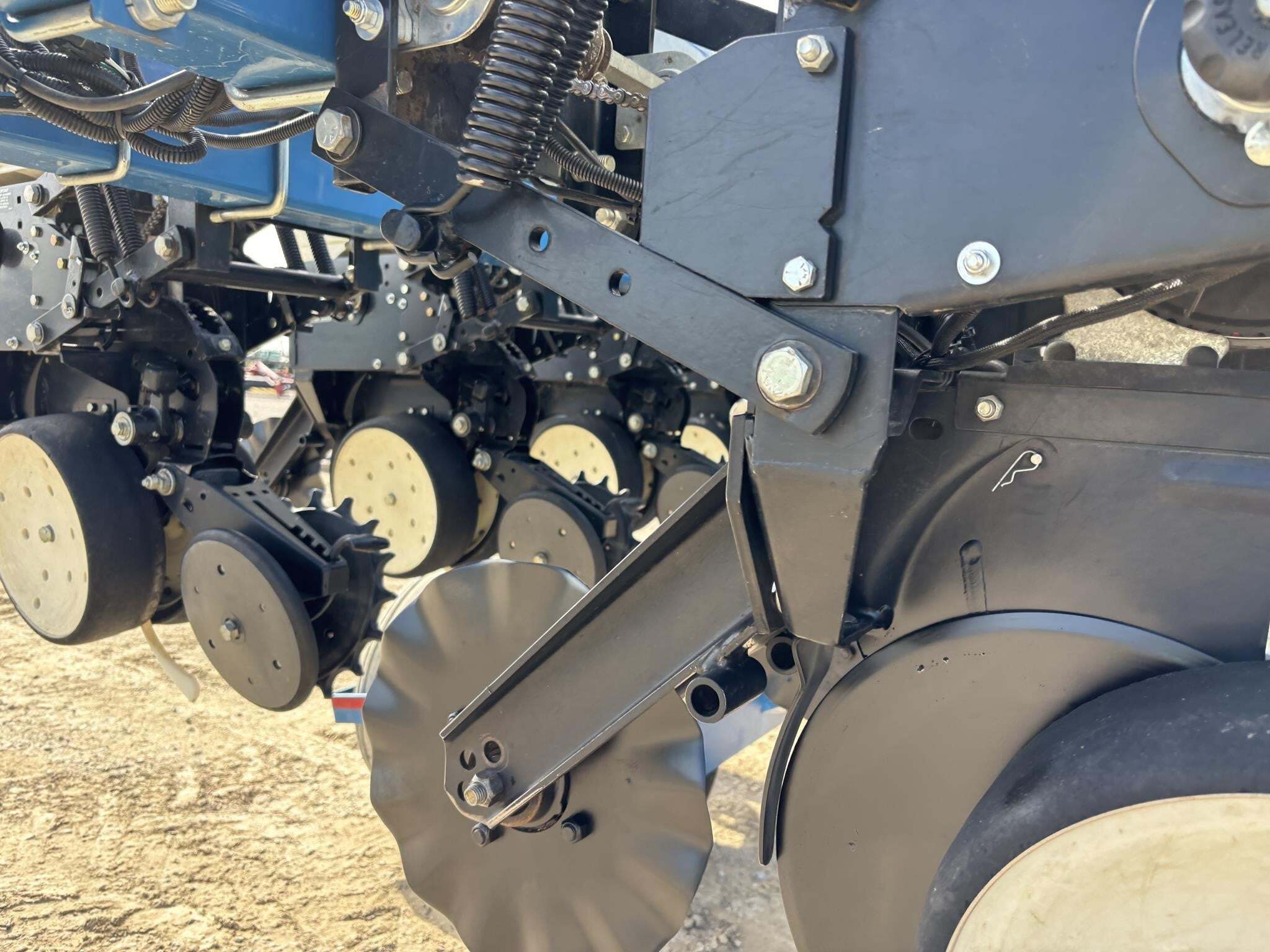 2004 Kinze 3500 Planter