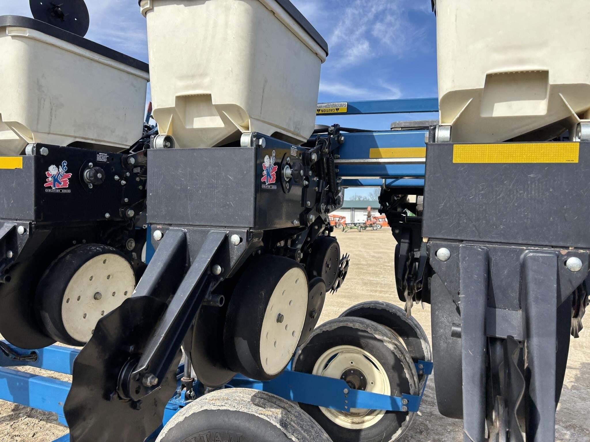 2004 Kinze 3500 Planter