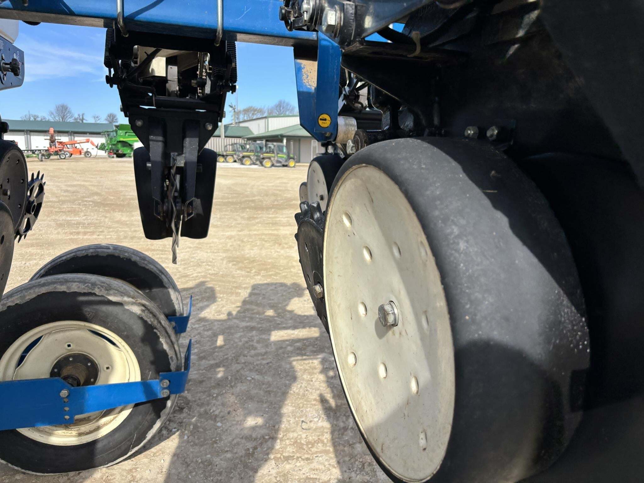 2004 Kinze 3500 Planter