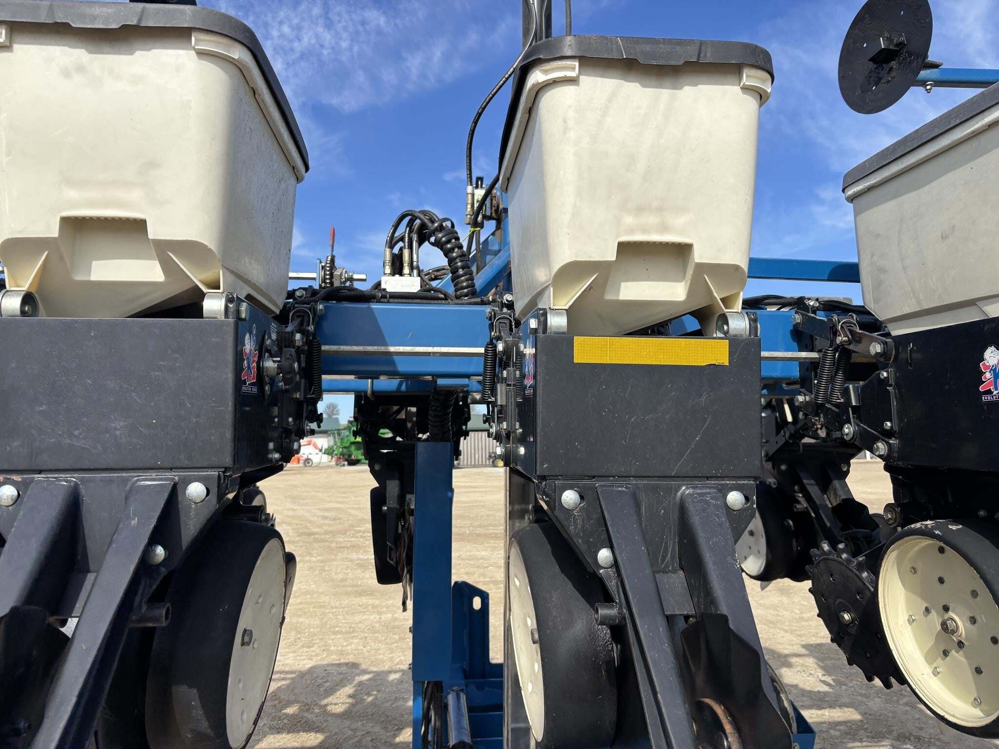 2004 Kinze 3500 Planter