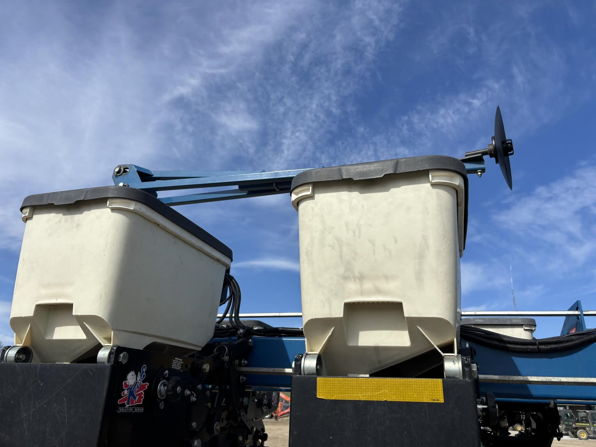 2004 Kinze 3500 Planter
