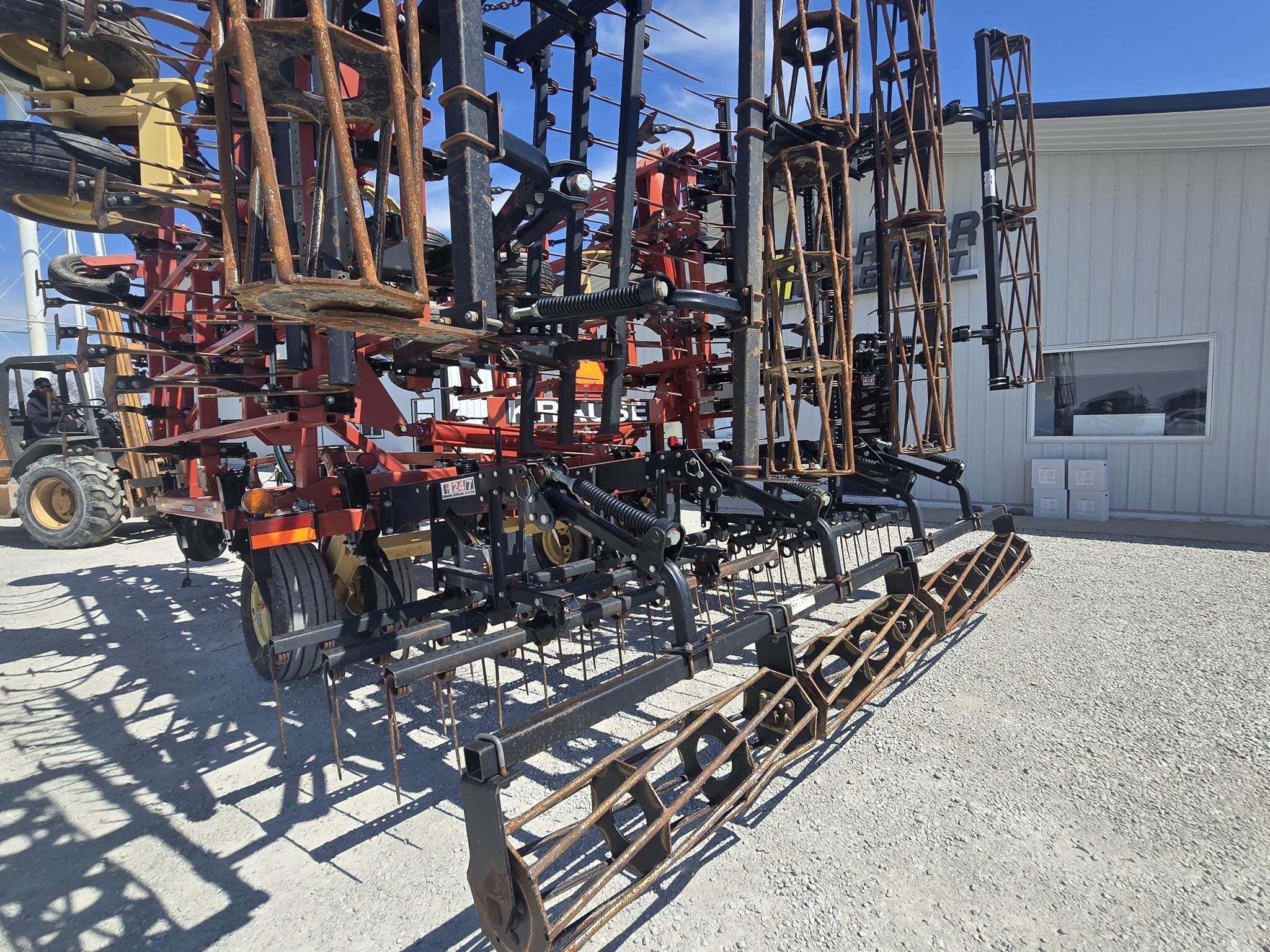 2012 Krause 5635-42 Field Cultivator