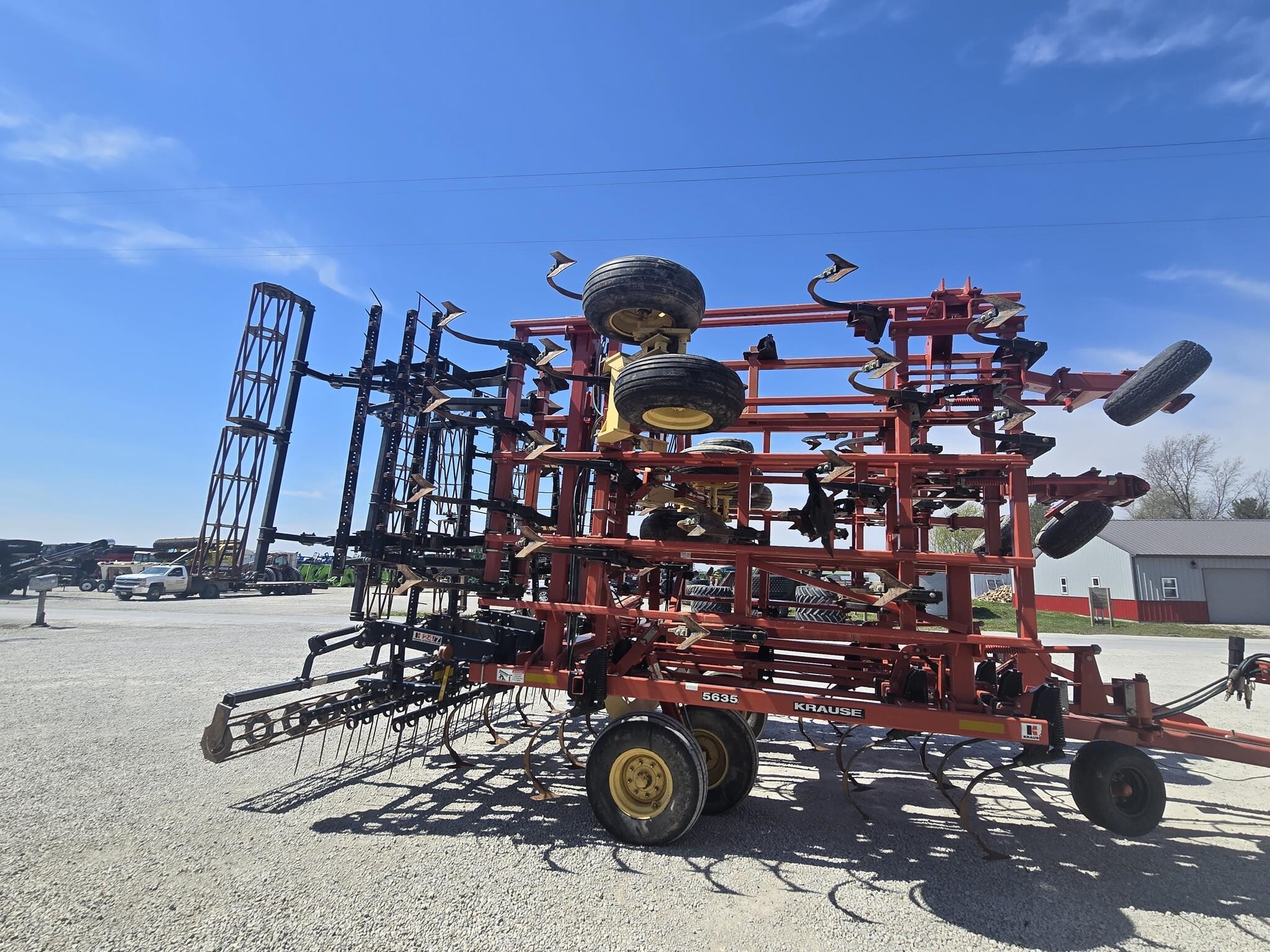 2012 Krause 5635-42 Field Cultivator
