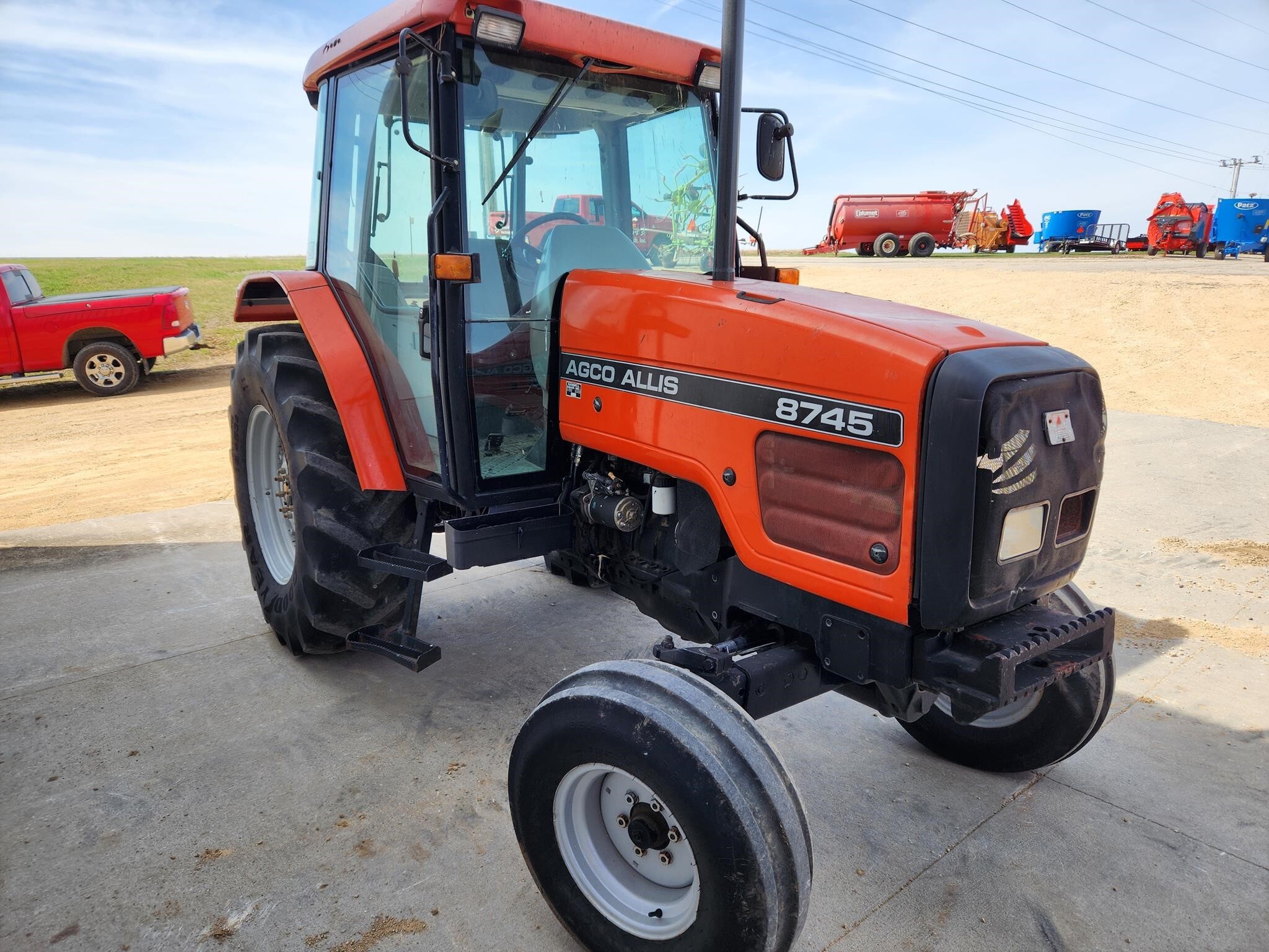 AGCO Allis 8745 Tractor - $23,900 | Machinery Pete
