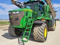 2022 John Deere 800R Self-Propelled Fertilizer Spreader