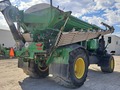 2022 John Deere 800R Self-Propelled Fertilizer Spreader