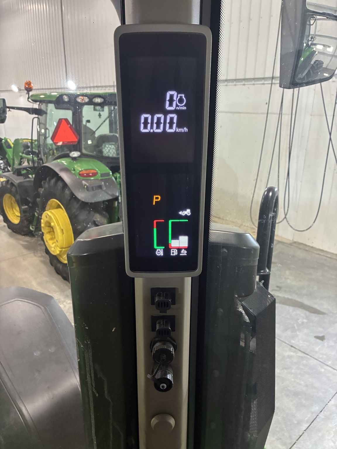 2023 John Deere 7R 330 Tractor