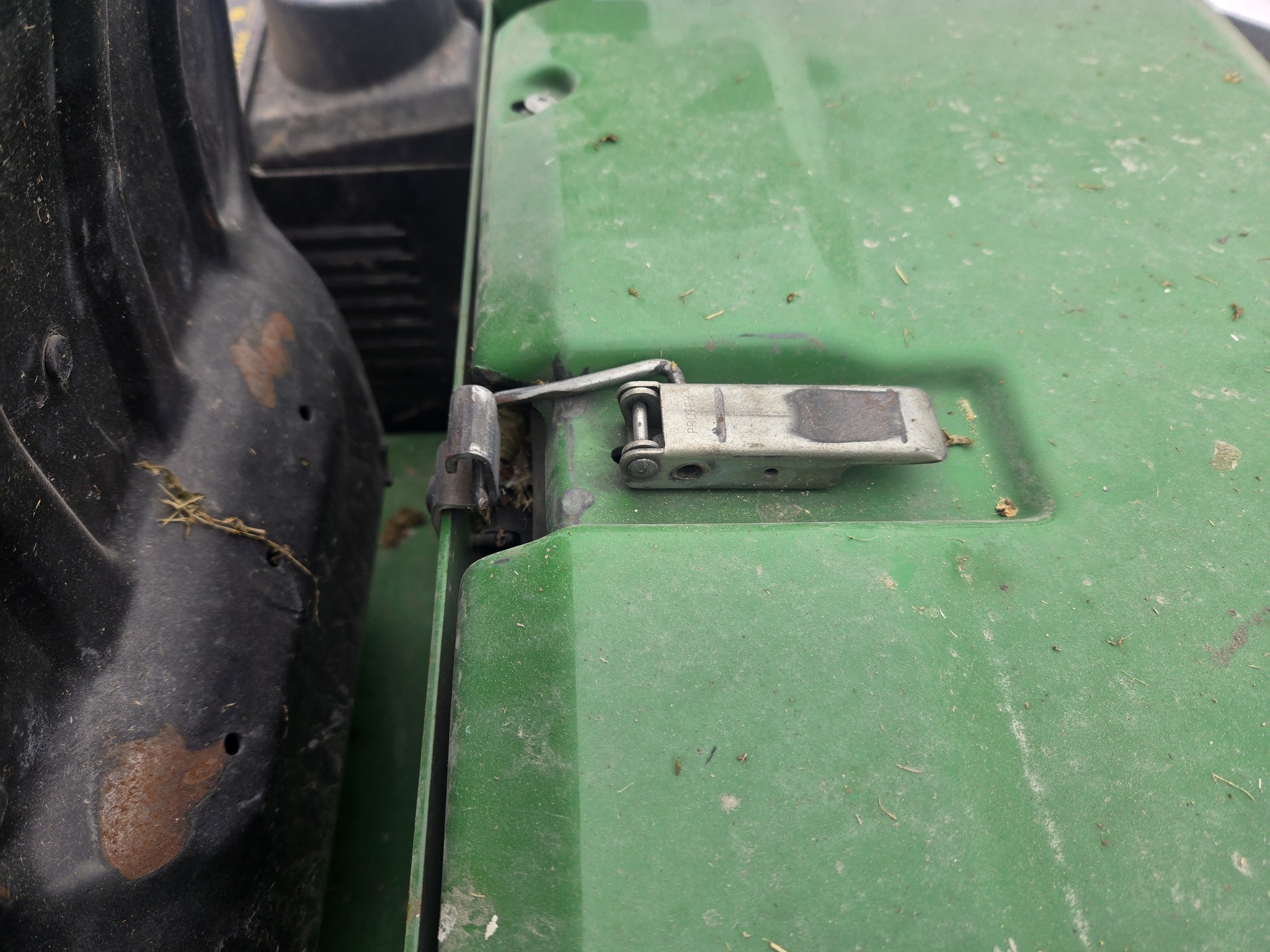 2019 John Deere Z997R Lawn Mower