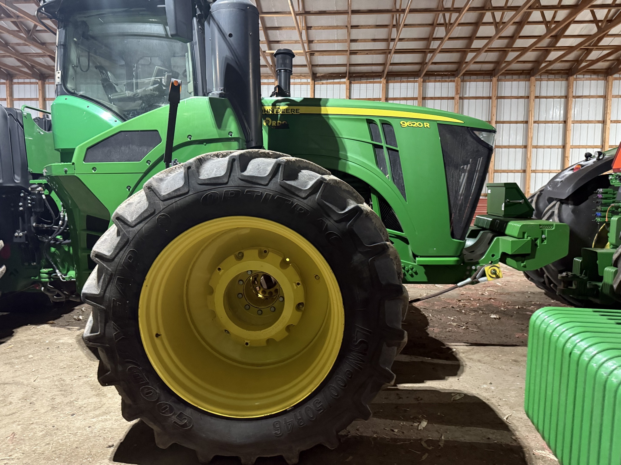 2018 John Deere 9620R Tractor