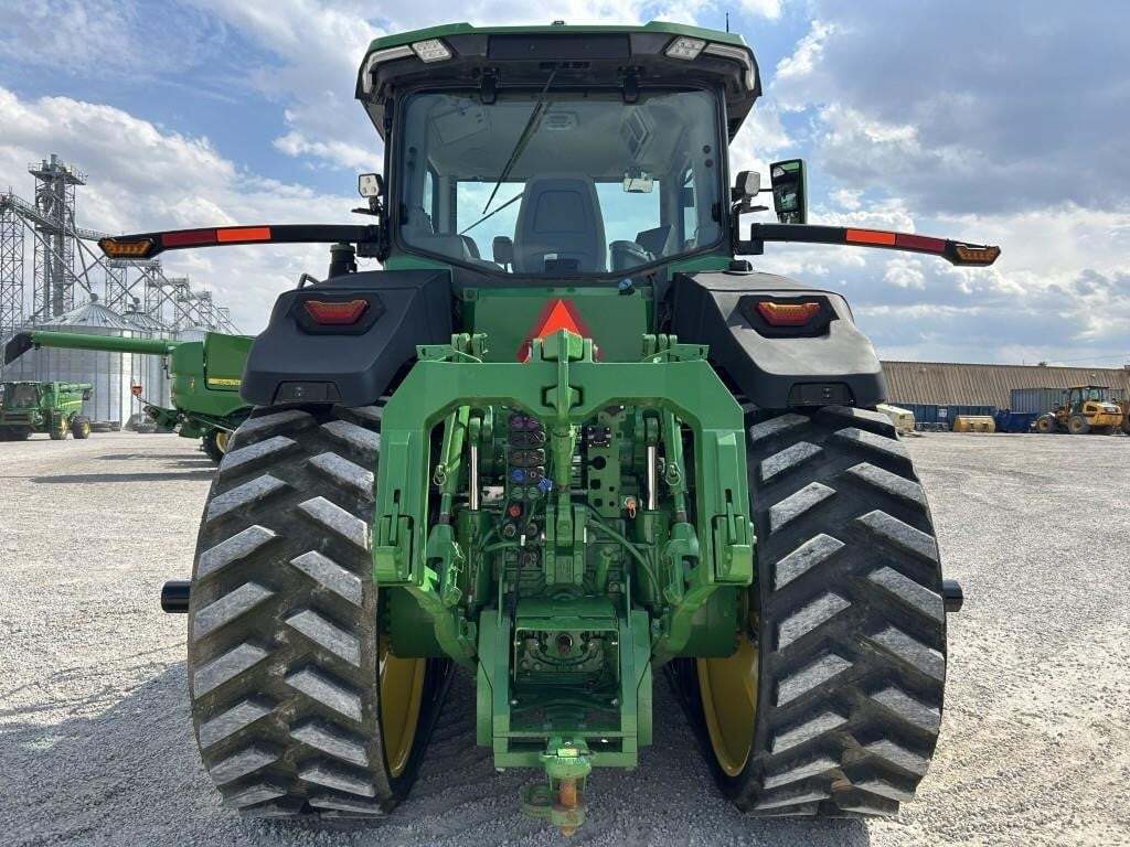 2020 John Deere 8RT 370 Tractor