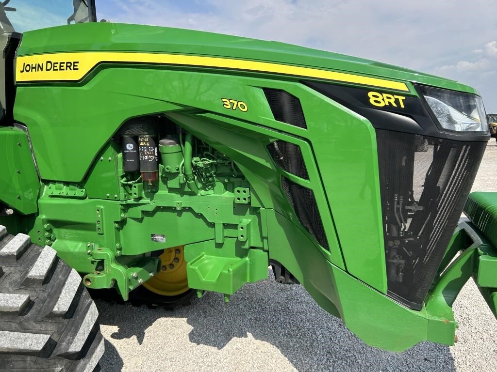 2020 John Deere 8RT 370 Tractor