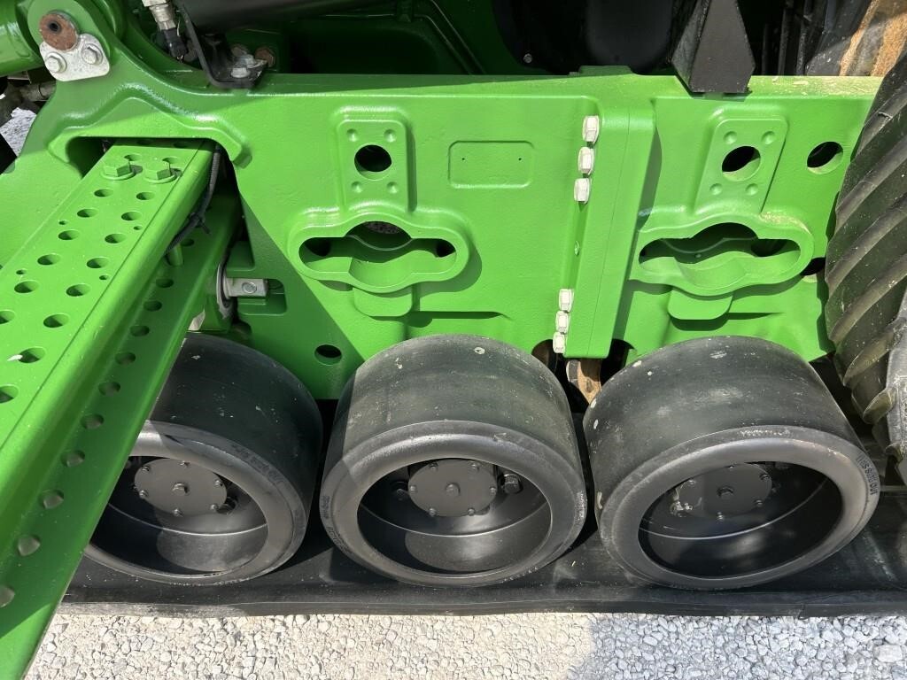 2020 John Deere 8RT 370 Tractor